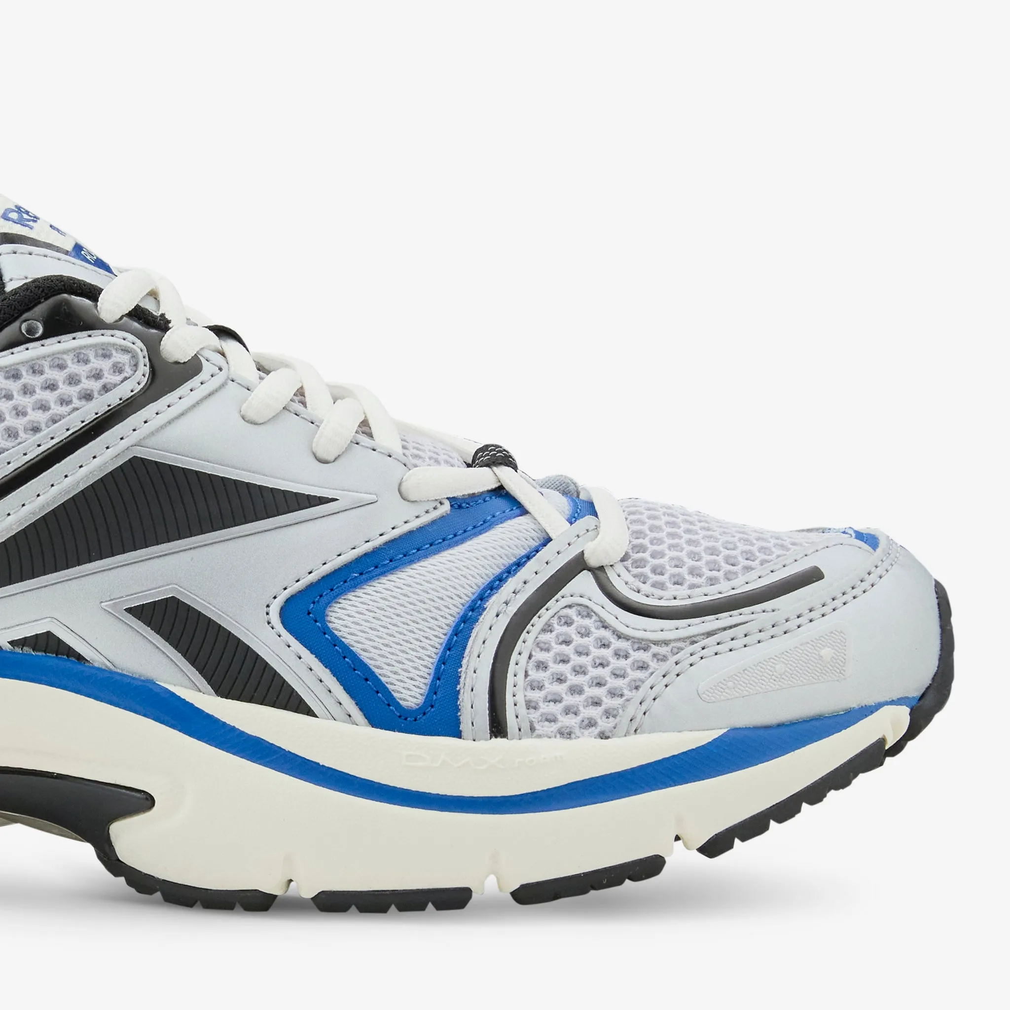 Premier Road Plus VI Silver Metallic | Black | Vector Blue Sneaker Comfort