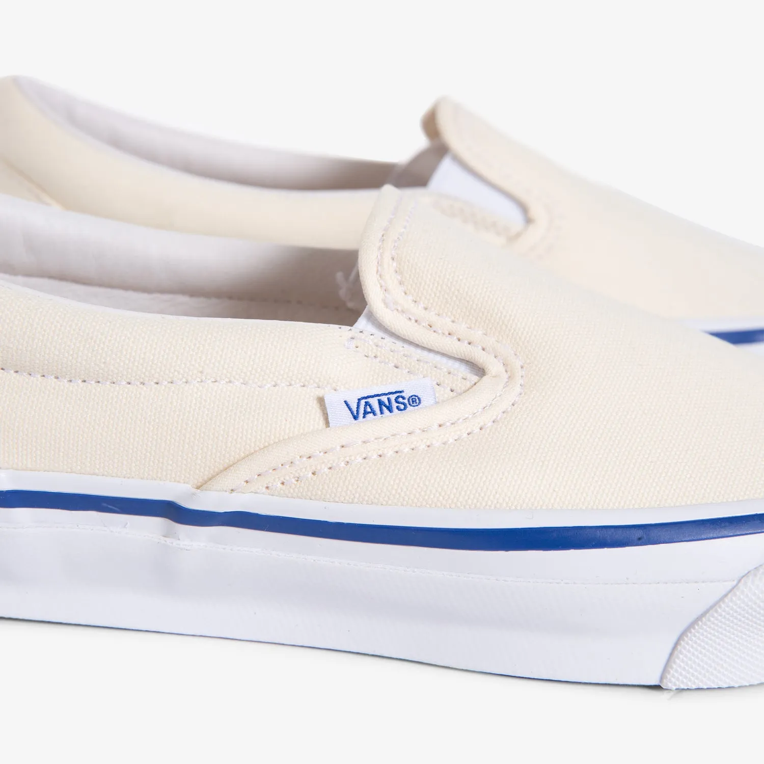 Ultra Light Frame Foot Comfort OG Classic Slip-On LX Classic White