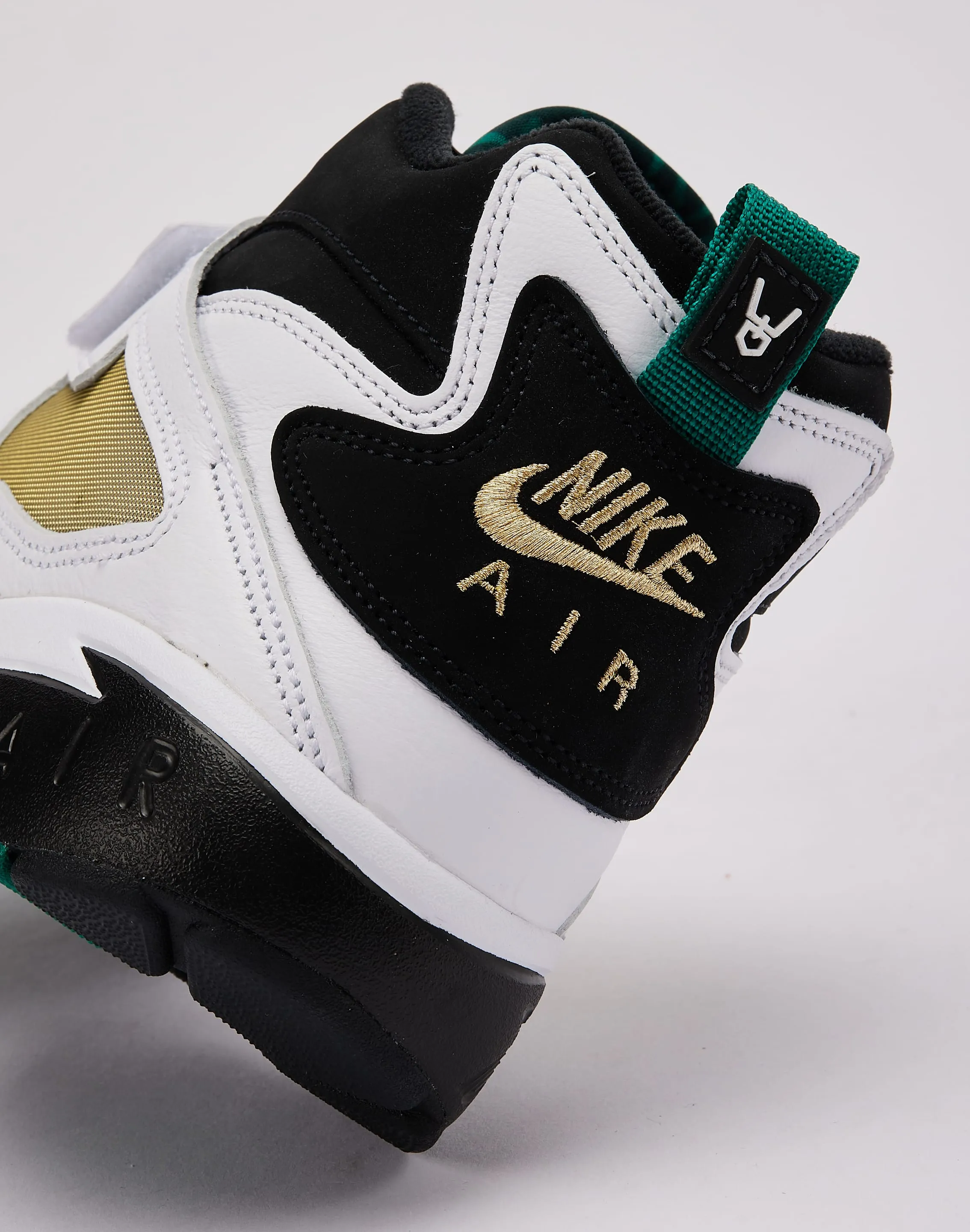 Nike Air Diamond Turf '93 Supportive shock absorption