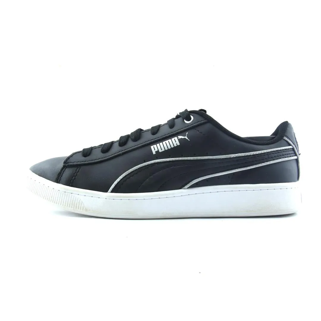 Easy Travel Activity Use PUMA VIKKY V2 SHIFT