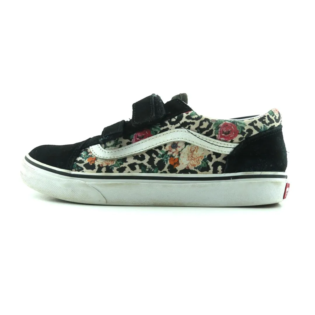 VANS OLD SKOOL Sleek Look Every Journey