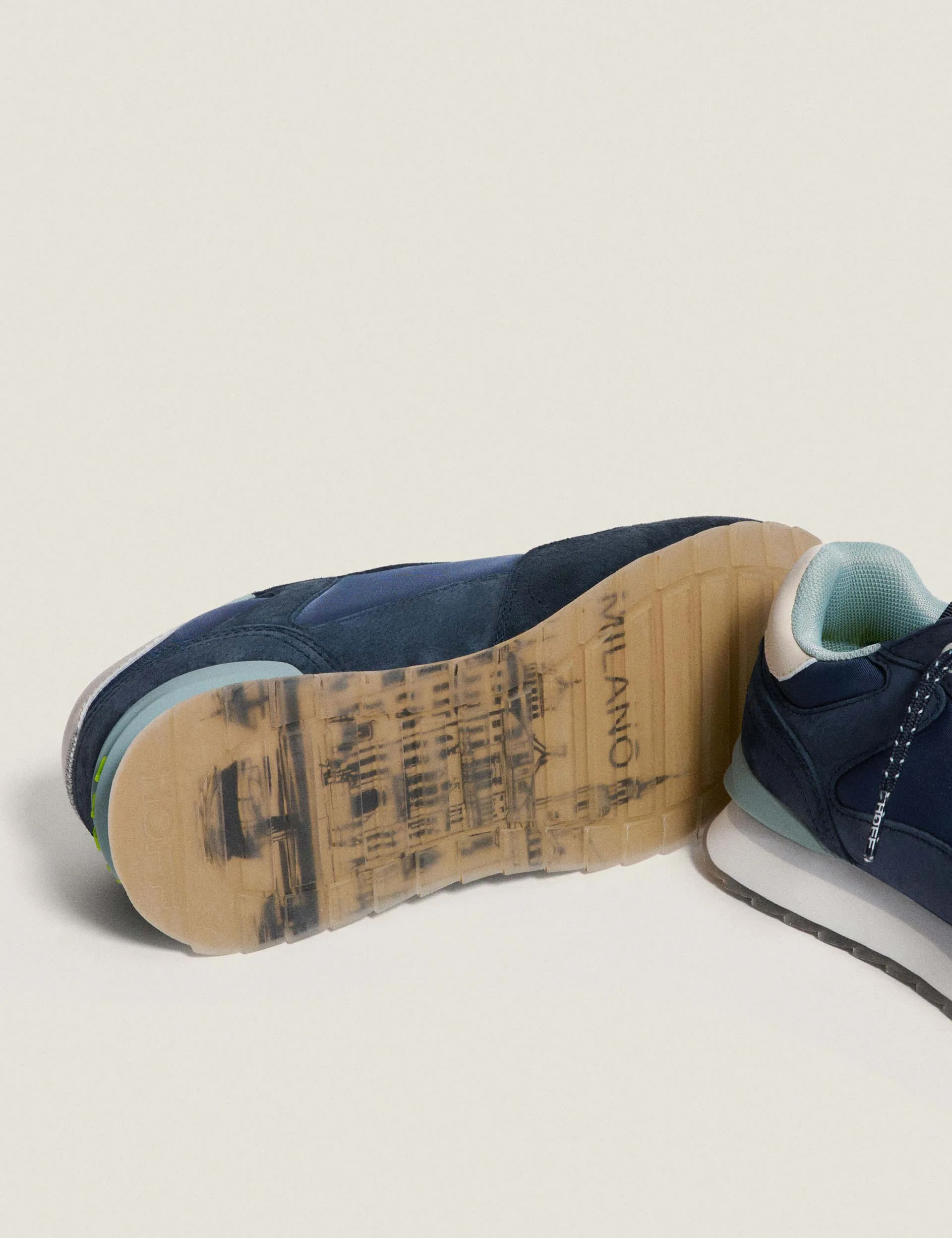City - Milano Everyday Sport Breathable Outsole Vents