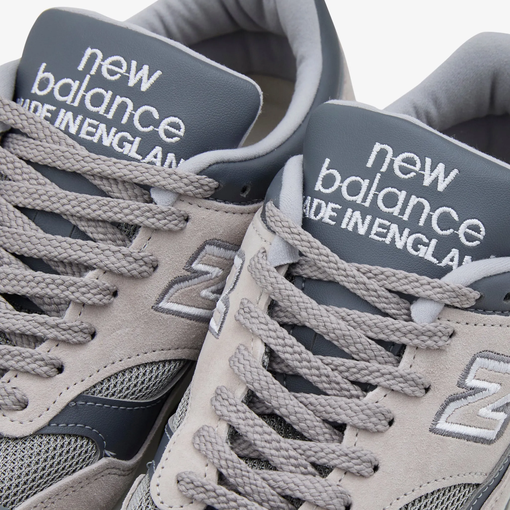 Step Ready Ergonomic Fit Made in UK 1500 Grey | Rock Ridge | Smoked Pearl
