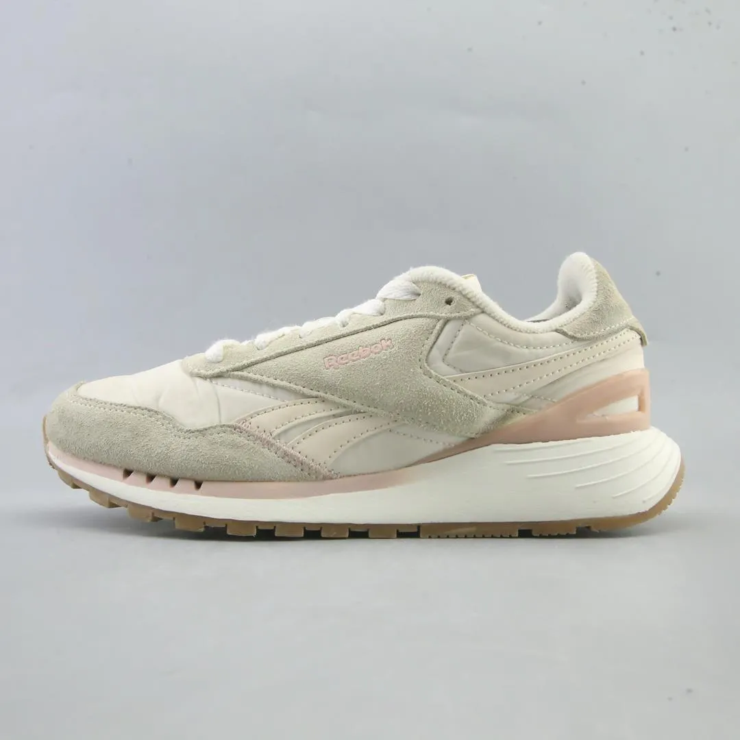 REEBOK CLASSIC Comfortable Footbed