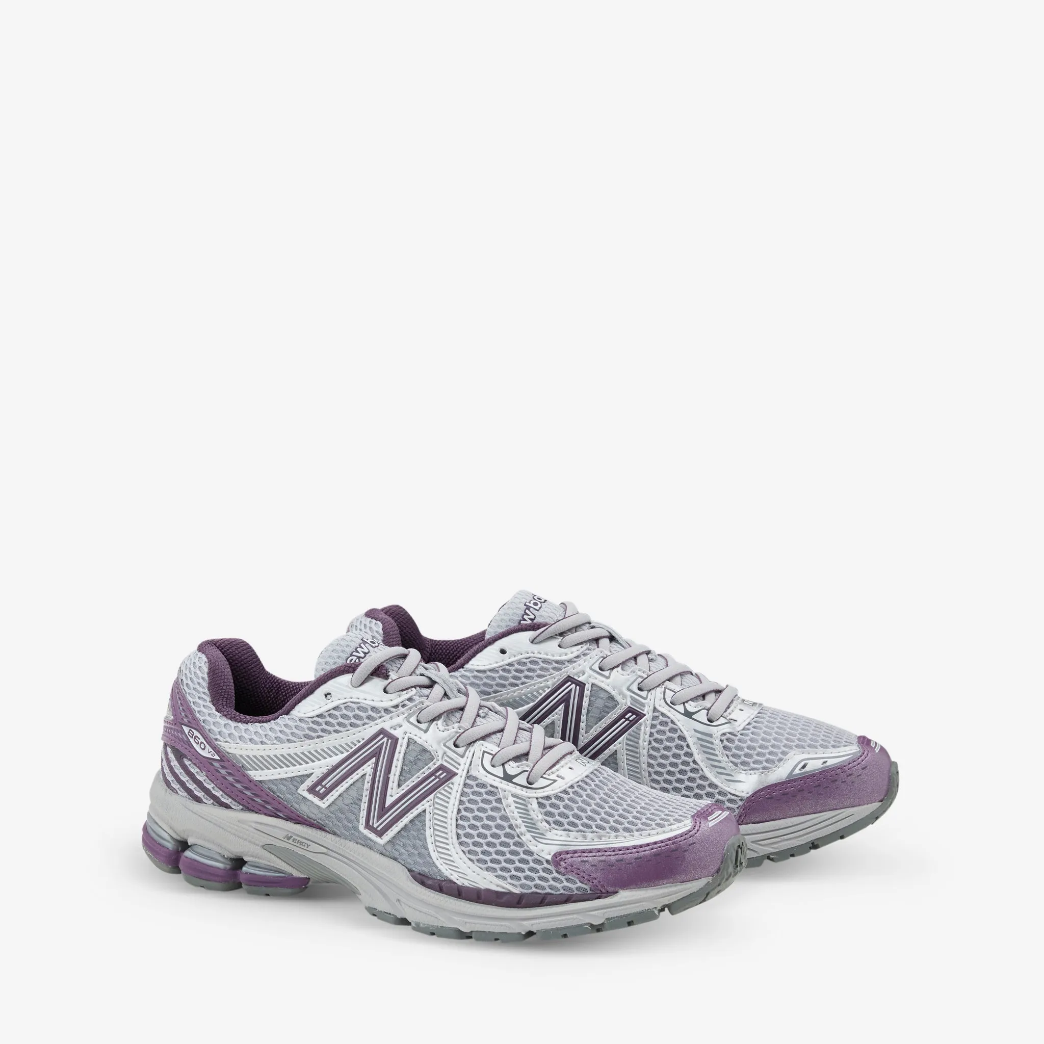 Footwear Focus Heat Dissipating 860v2 Midnight Violet