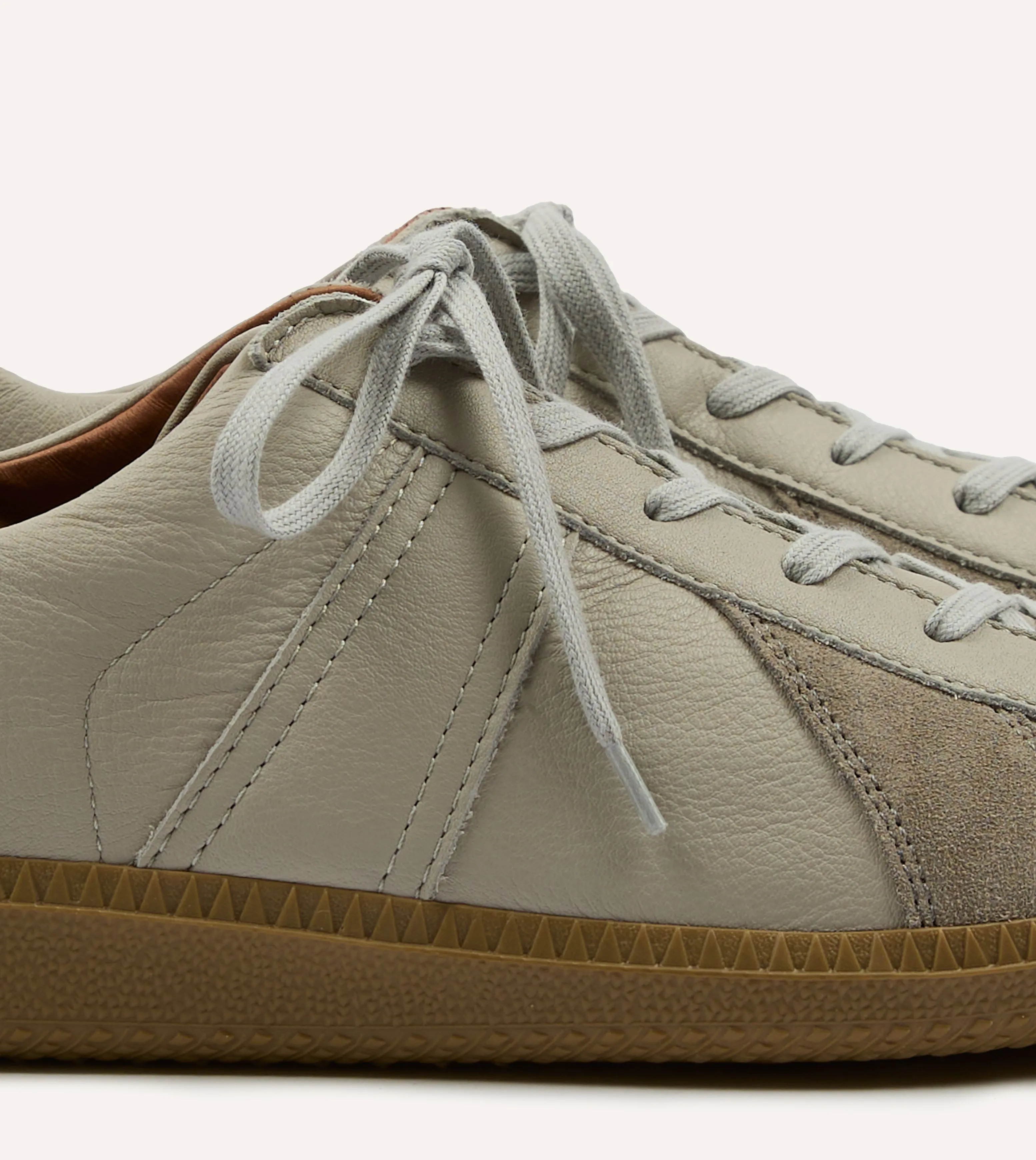 Reproduction of Found Grey Germany Military Trainer least casual Sculpted cushioning