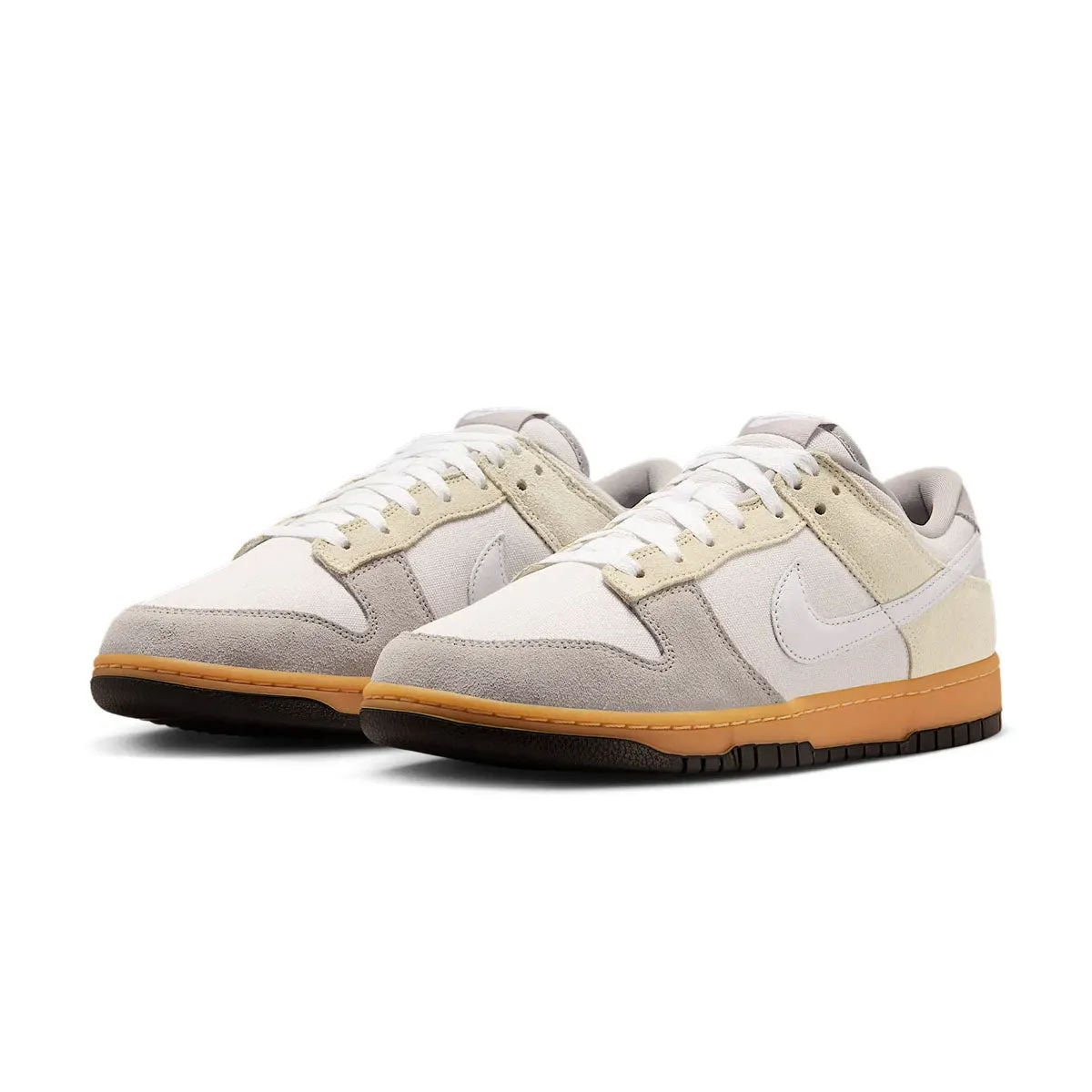 Sky Light Comfort Padding Dunk Low 'Phantom College Grey'
