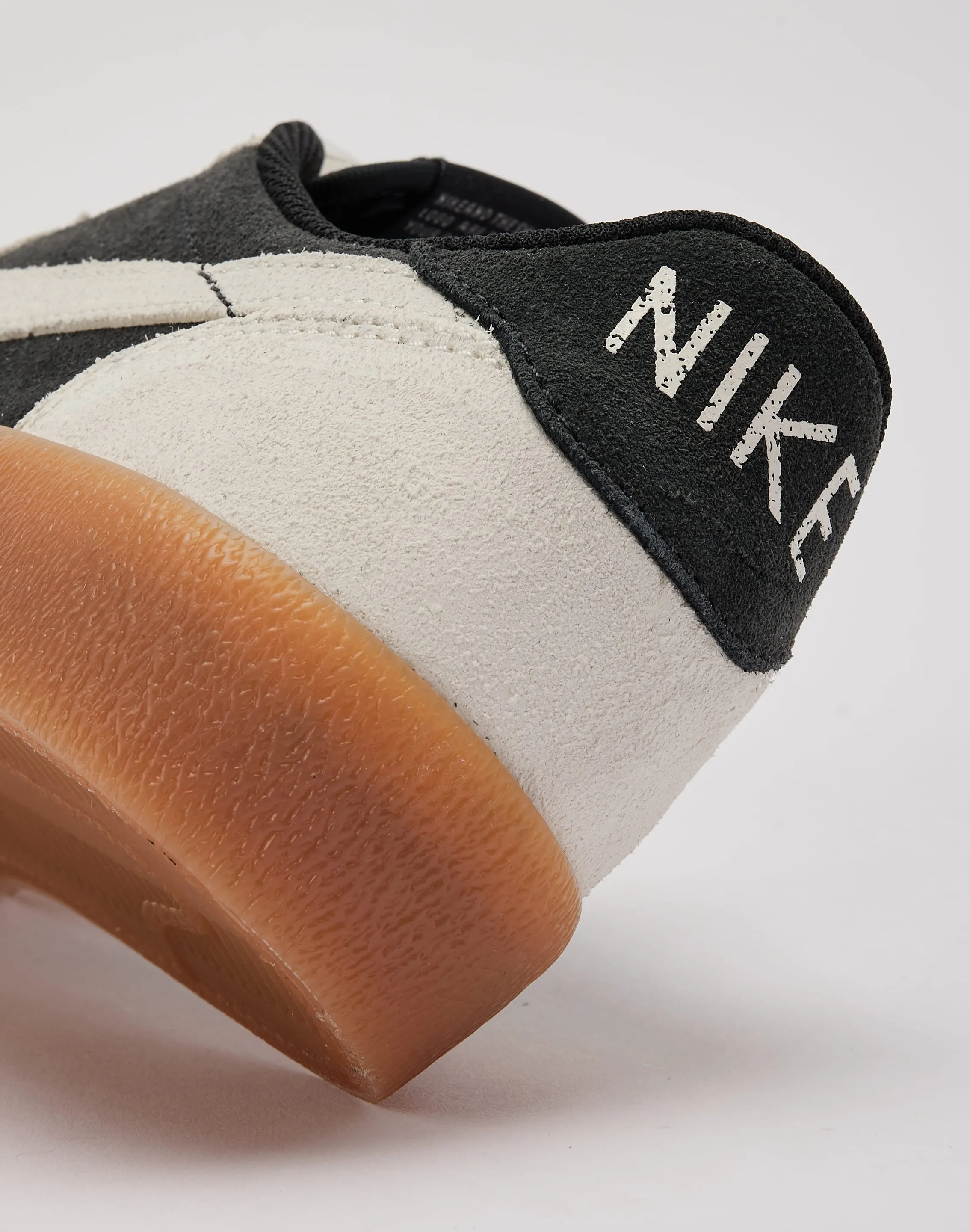 tennis players - specific features Amateur Nike Killshot 2