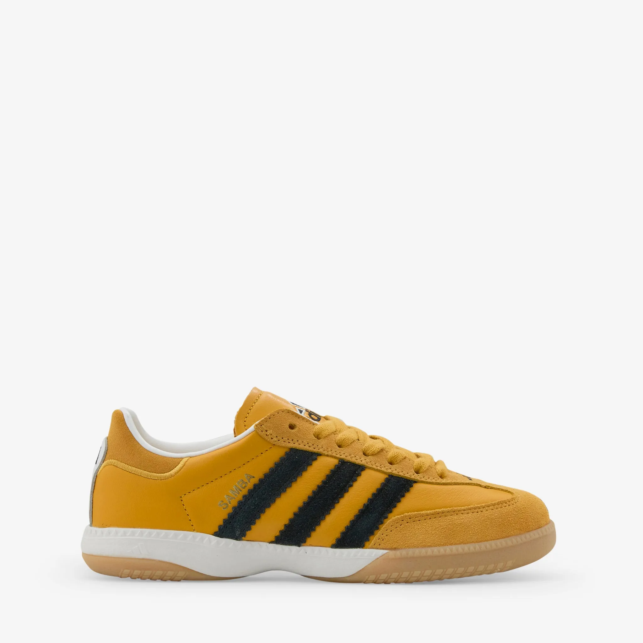 Samba MN Crew Yellow | Core Black | Gum Easy Drive Refined Edge
