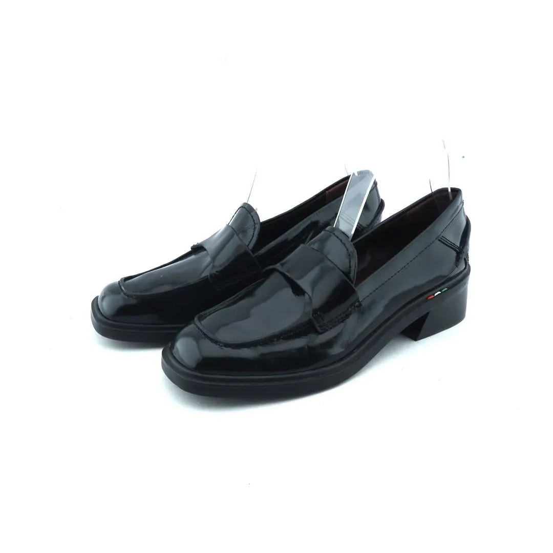 SARTO. GABRIELLA Sturdy sole