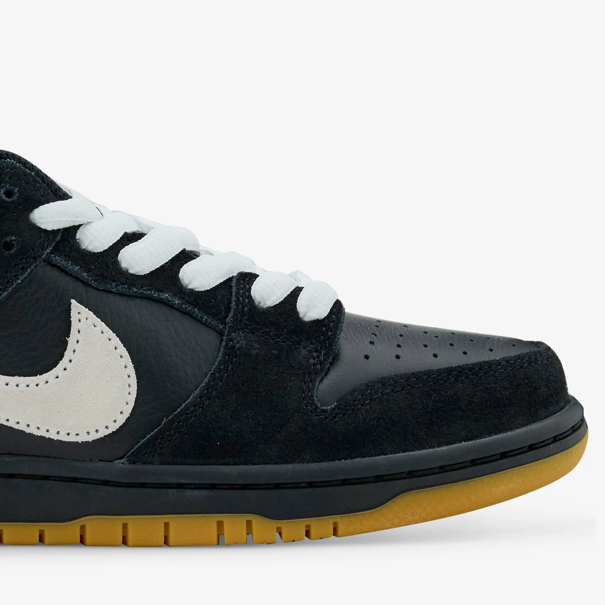 SB Dunk Low Pro Black | White | Black Modern Fit Comfortable Arch Cushion