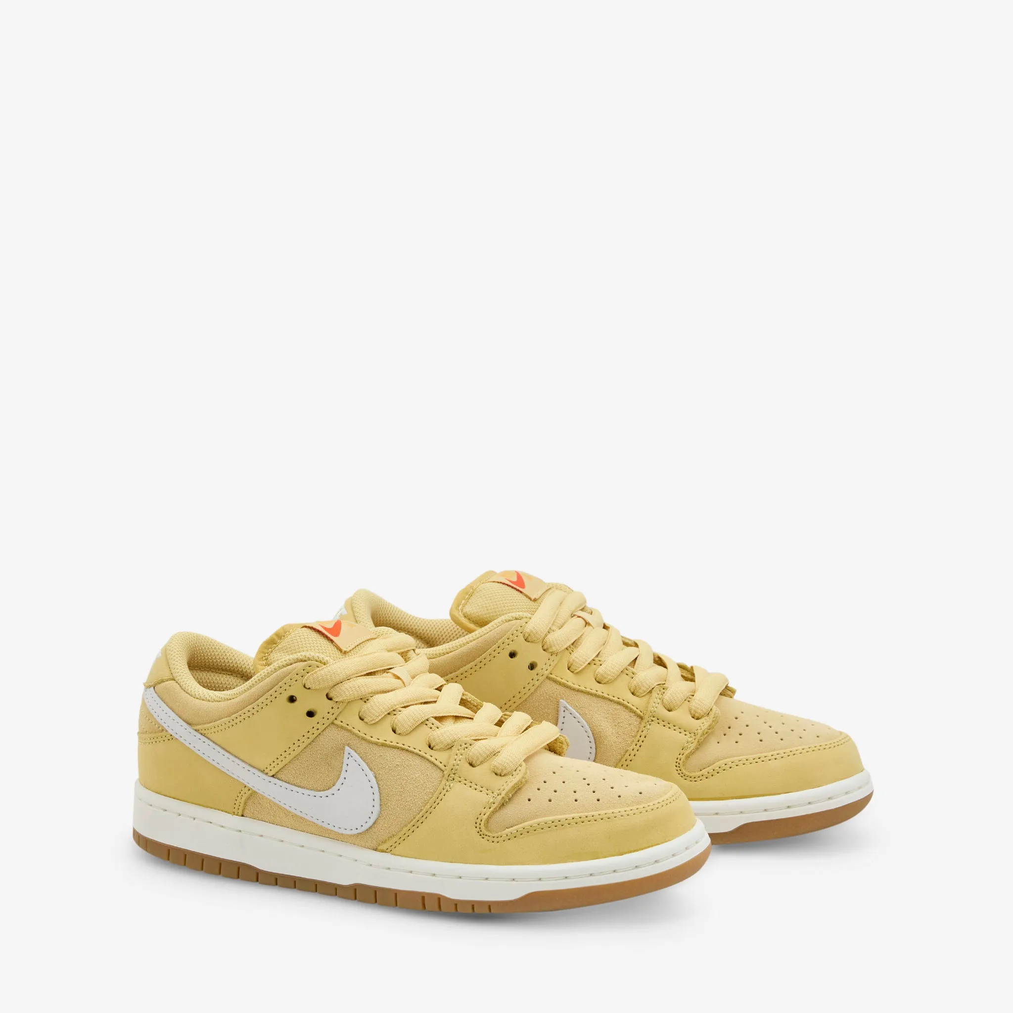 SB Dunk Low Pro Saturn Gold | Saturn Gold | Solar Flare | Sail Reinforced toe