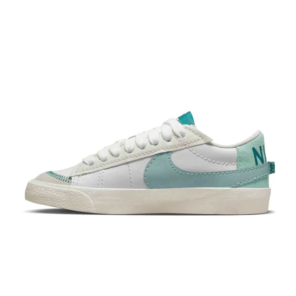 Wmns Blazer Low '77 Jumbo 'Geode Teal' Waterproof Standing All