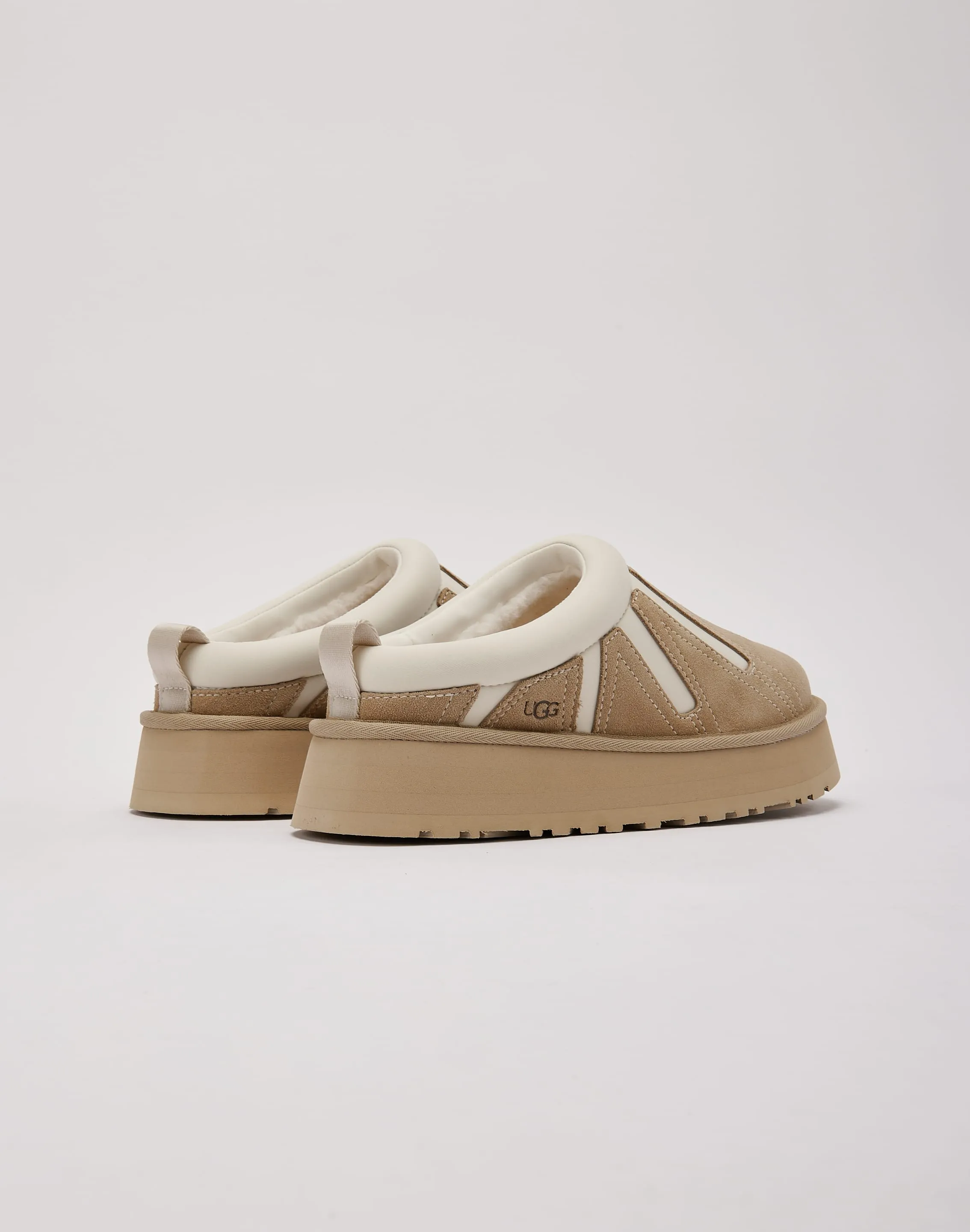Chic Vacation Footwear UGG Tazz Sunwave