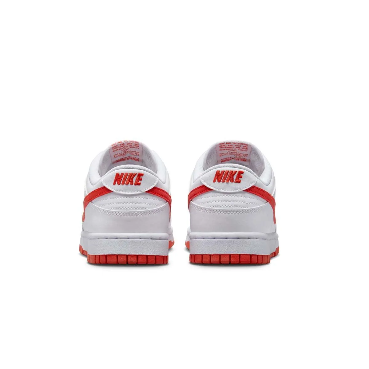 Snow Grip Dunk Low Retro 'Picante Red'