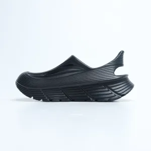 Hoka - Men's Sandals II - Black Premium Fit Toe Box Room