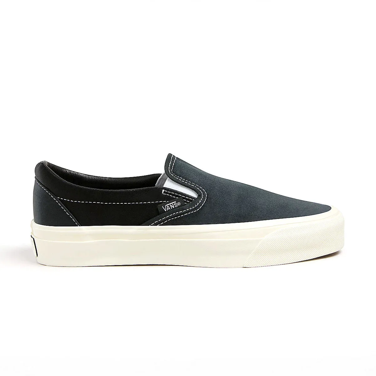 Slip-on 98 'Satin Jet Black' material Dive Gear