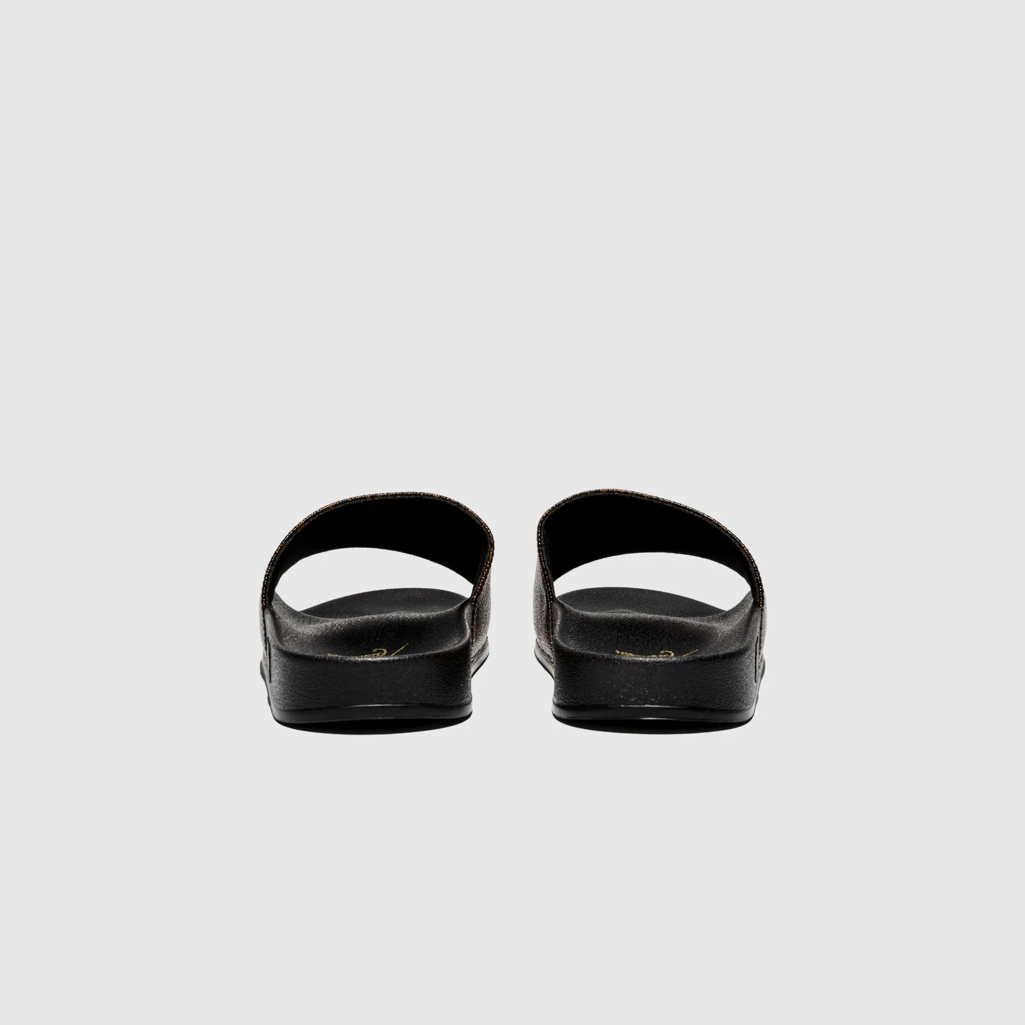 Comfort Fit Retro Vibe SHOWER SANDALS