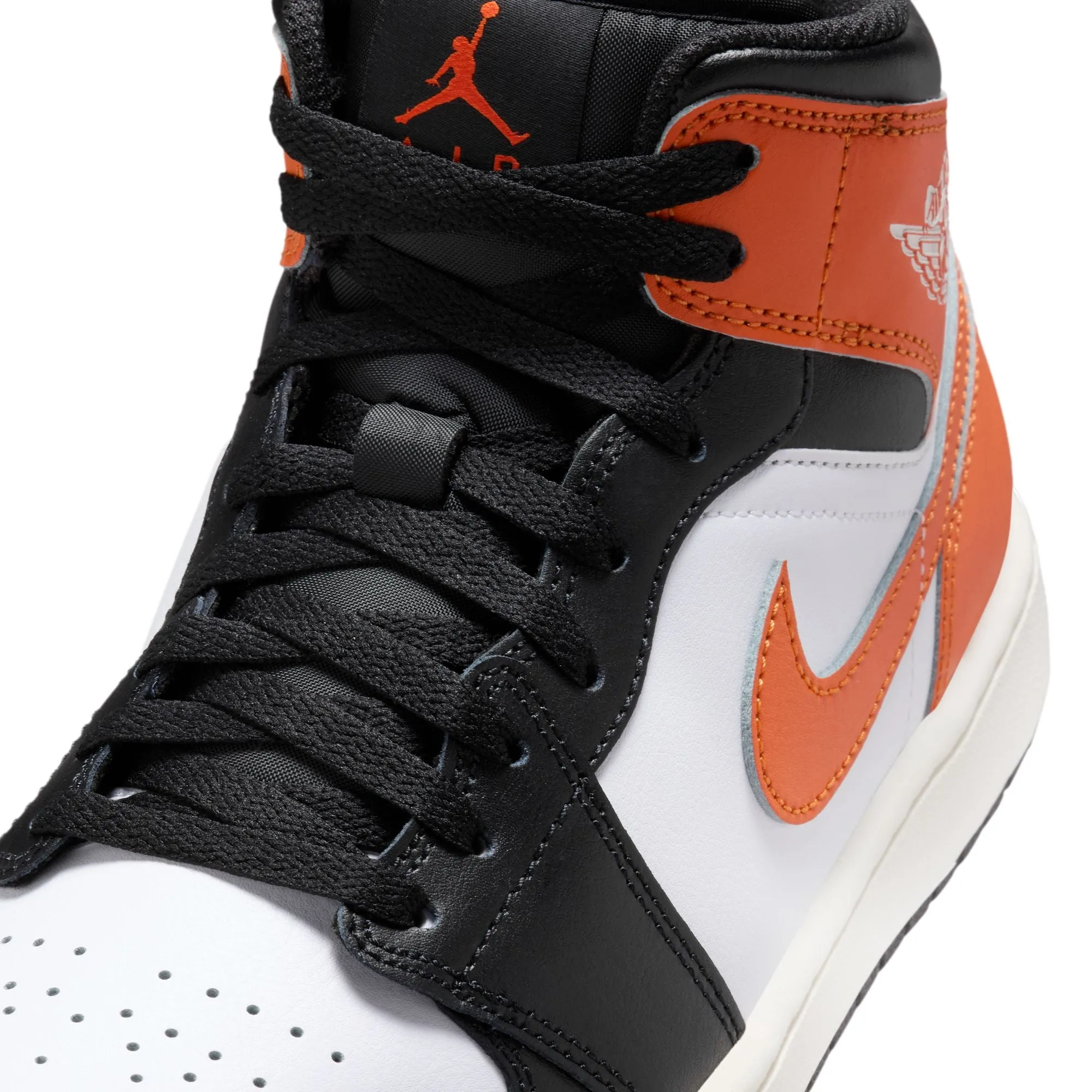 AIR JORDAN 1 MID - STARFISH Fashion-forward style EasyToMaintain