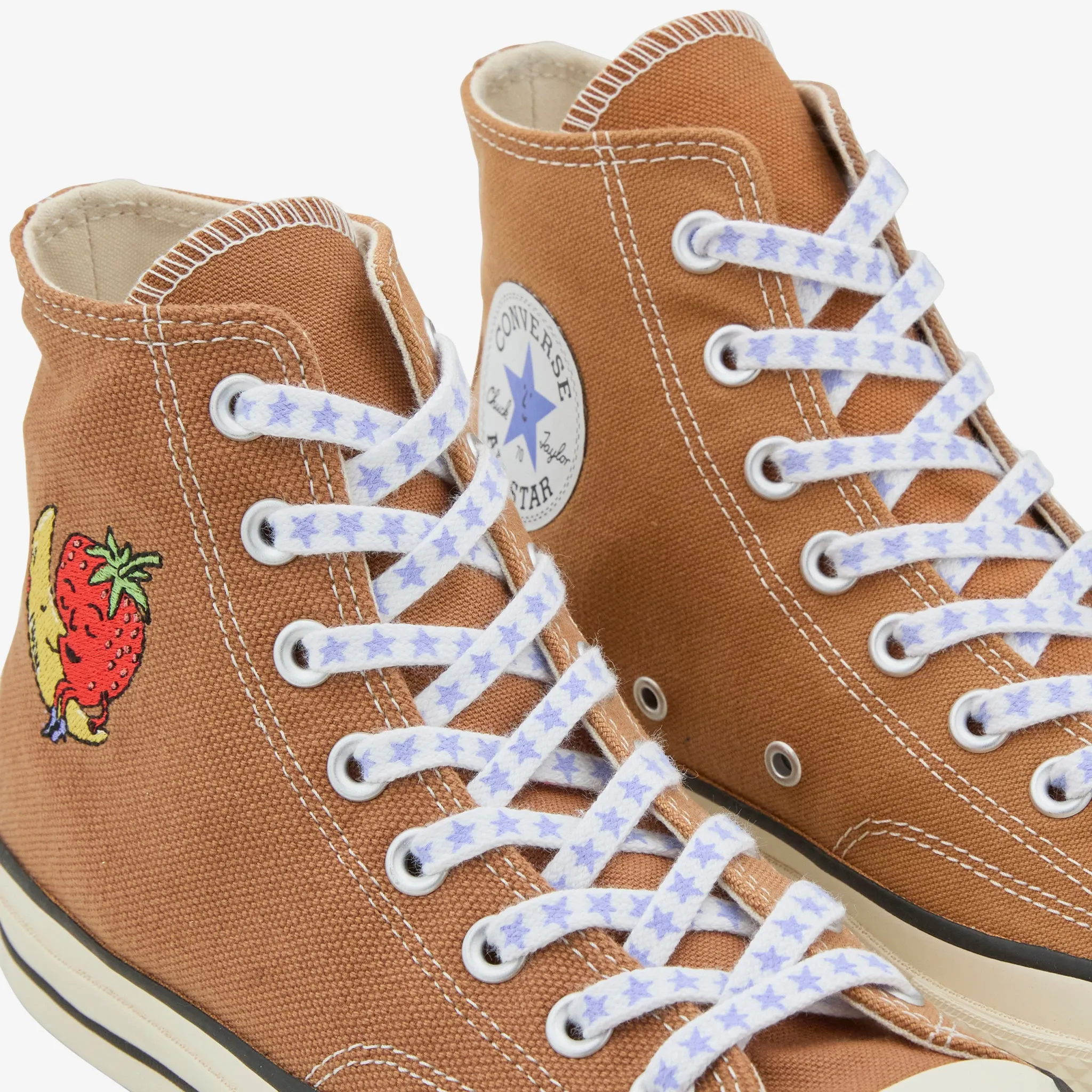 Bright Jog Sky High Farm Workwear x Upcycled Chuck Taylor '70 Beige