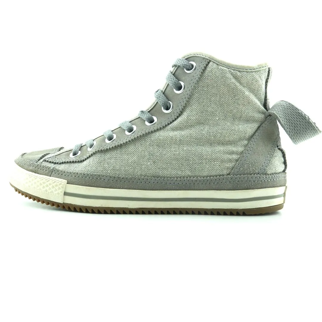 Fashion-Forward Look Range Jog CONVERSE CHUCK TAYLORS ALL STAR ELSIE HI