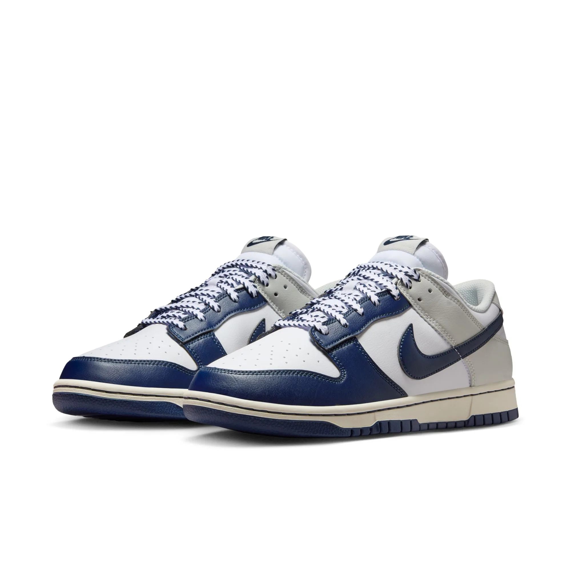 Nike Dunk Low Retro Fit