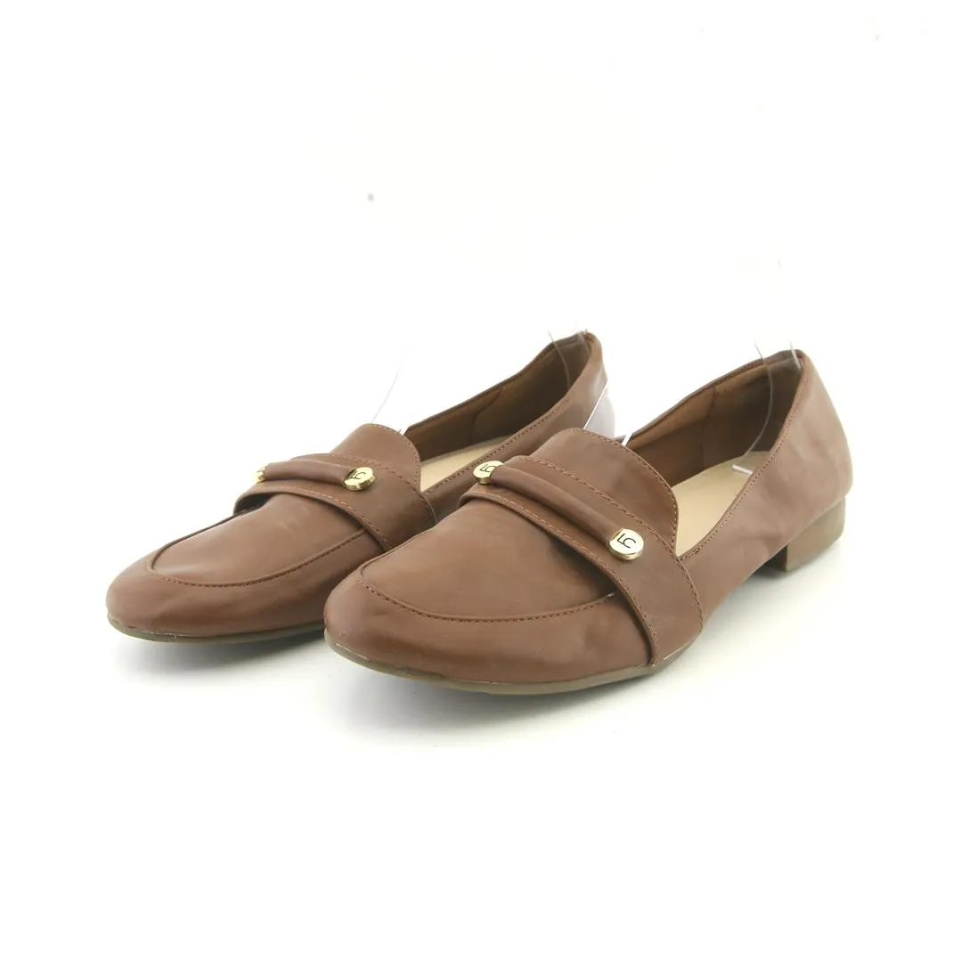 Minimal Detail LIZ CLAIBORNE .