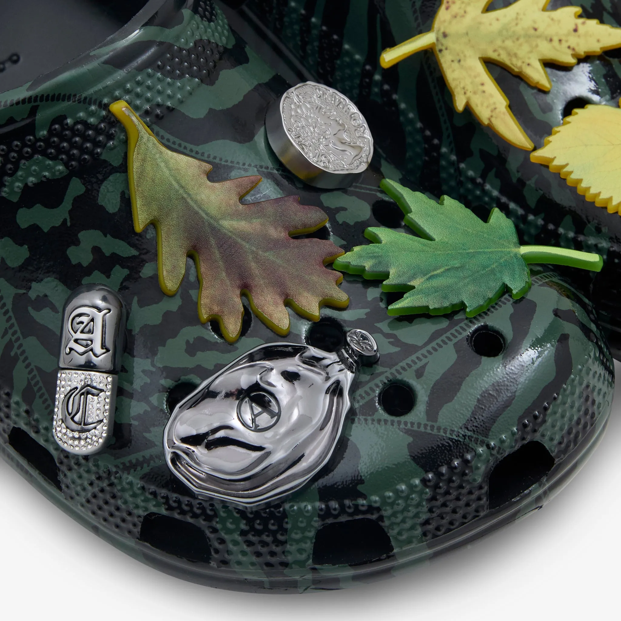 Breath Zones Crocs x Classic Clog Black