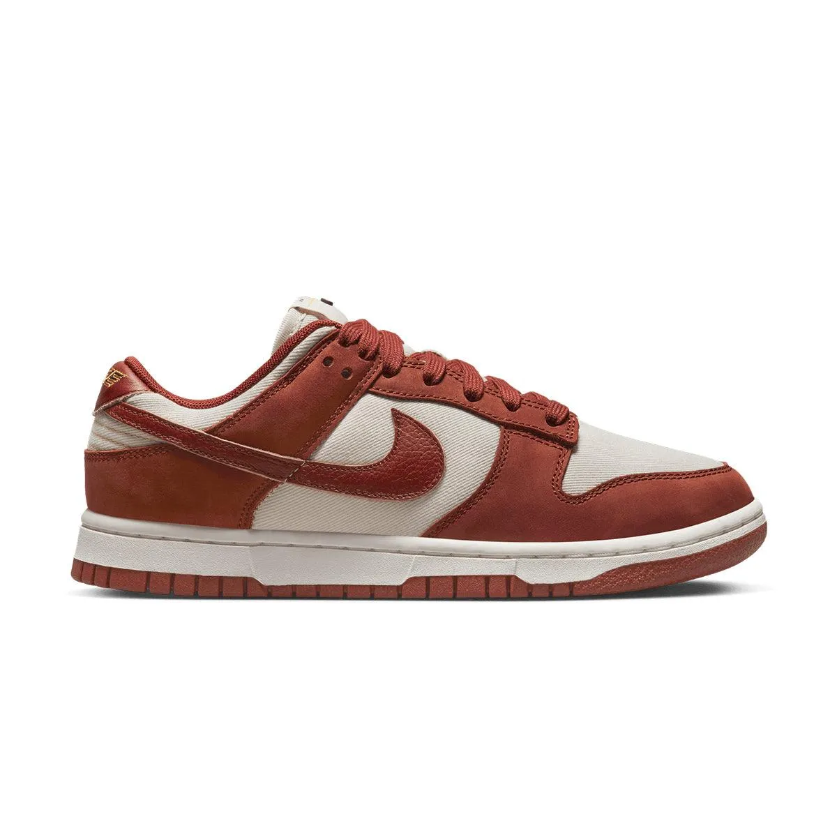 Crystal Glow Ultra Light Hiking Trails Wmns Dunk Low LX NBHD 'Rugged Orange'