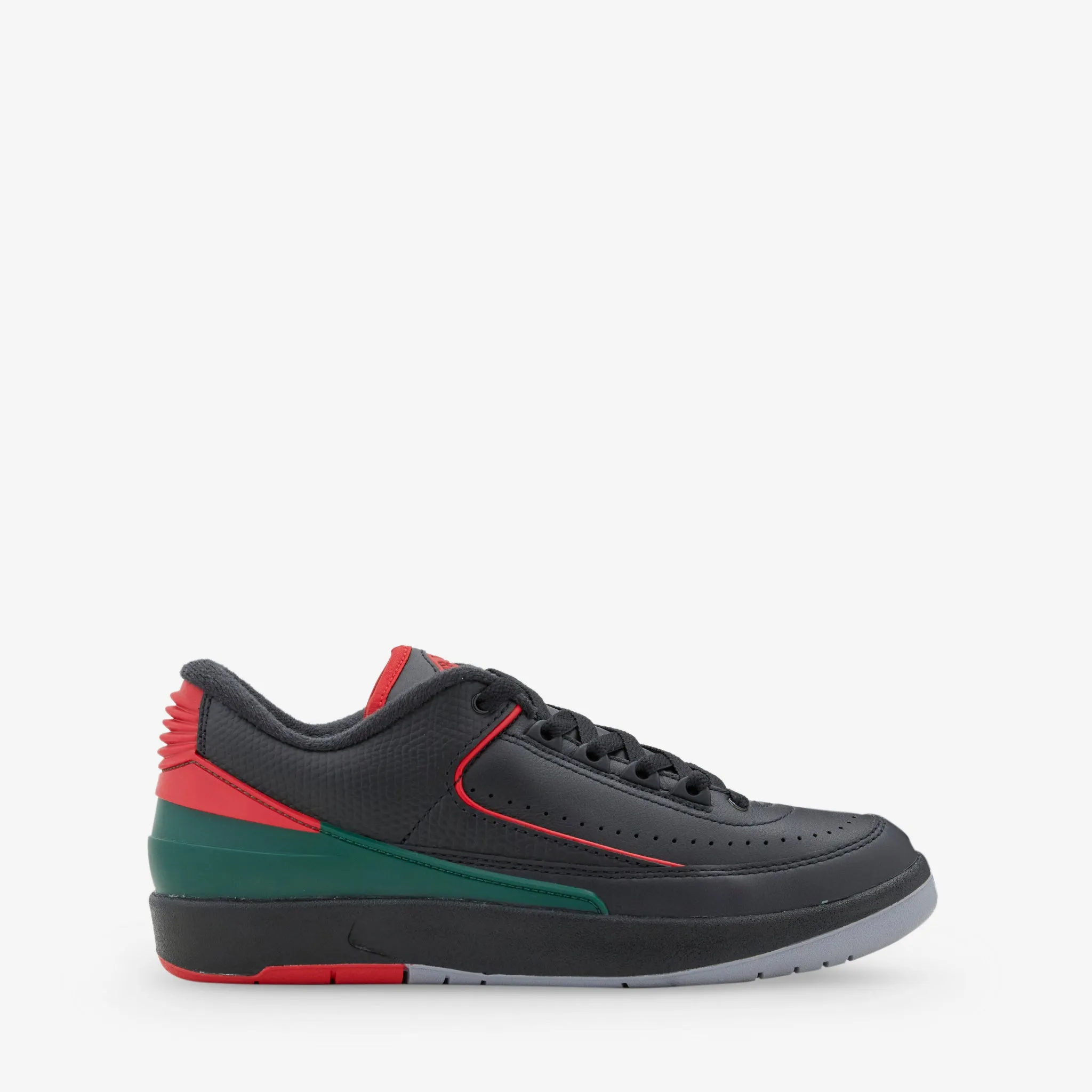 Air Jordan 2 Retro Low Black | Fire Red | Cement Grey Comfy Feel