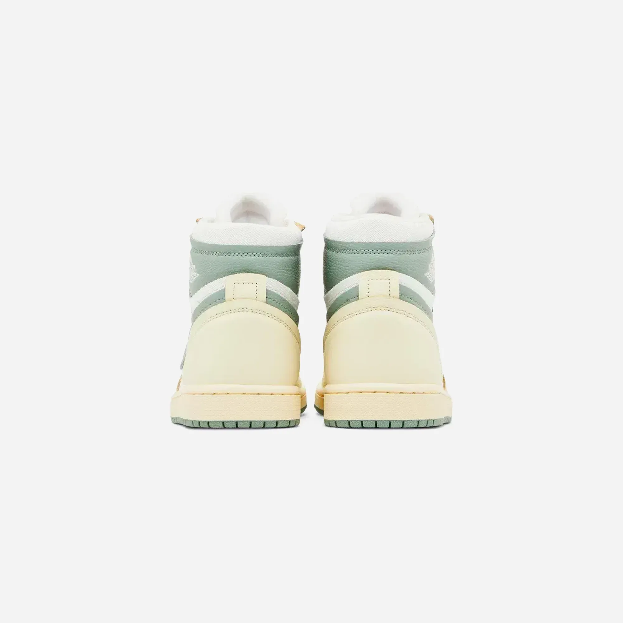 Multi-Use Shoes Mesh Fabric Nike Air Jordan 1 High Method of Make 'Jade Smoke' WMNS