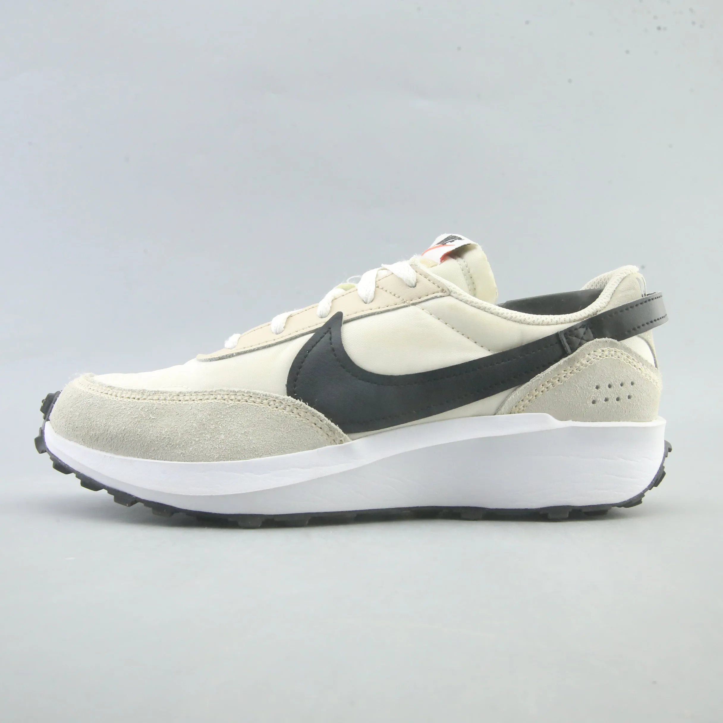 NIKE WAFFLE DEBUT VINTAGE Throw Hike