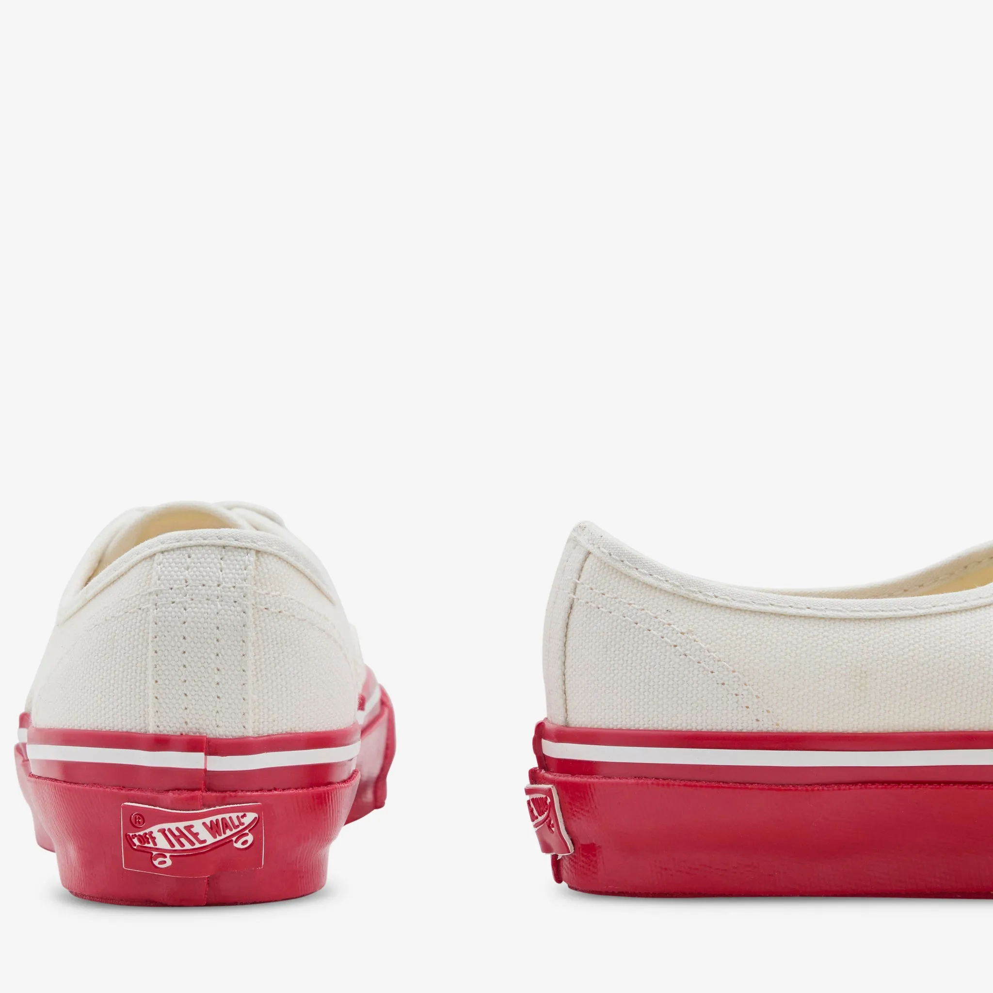 Authentic 44 Duck Canvas White | Red Strong Hike Morning Hike