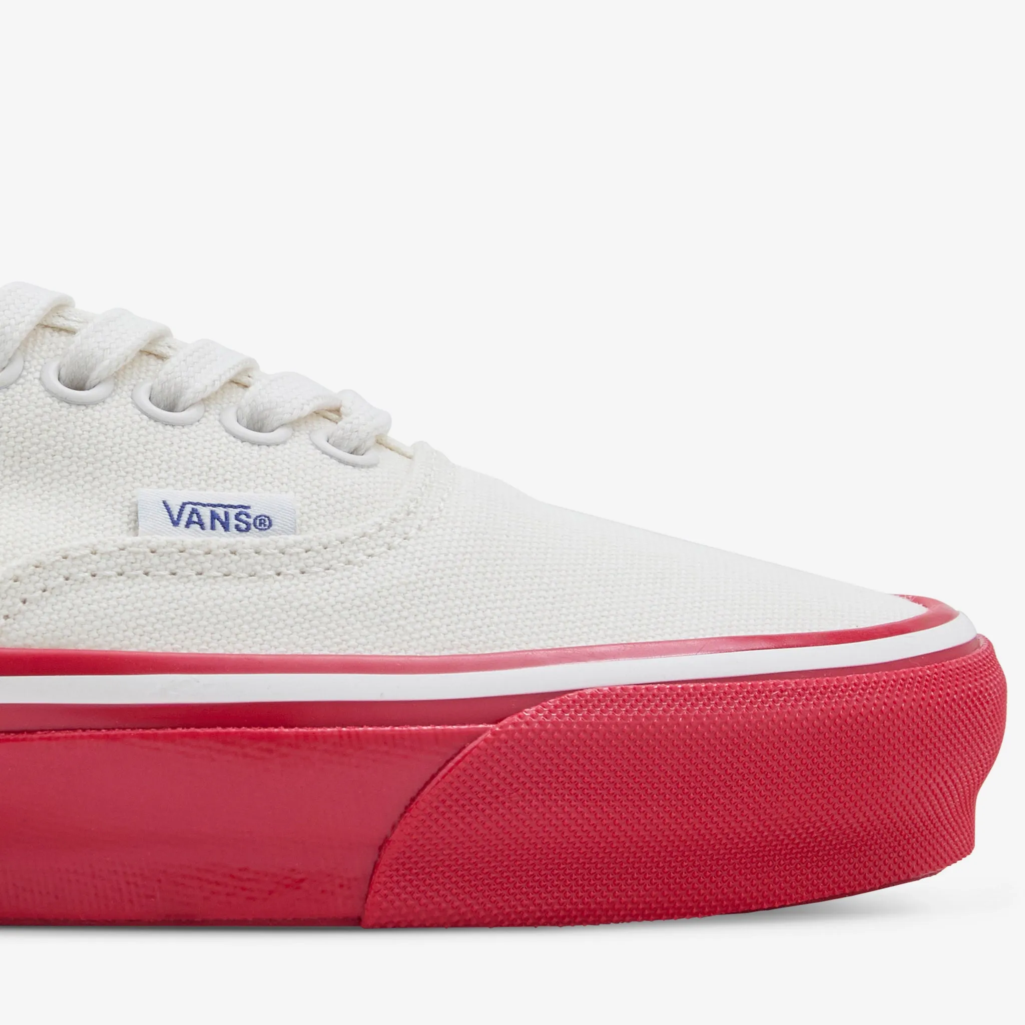 Tunnel Step Authentic 44 Duck Canvas White | Red