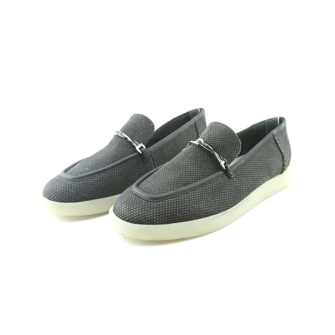 SARTO. . Comfortable Walk