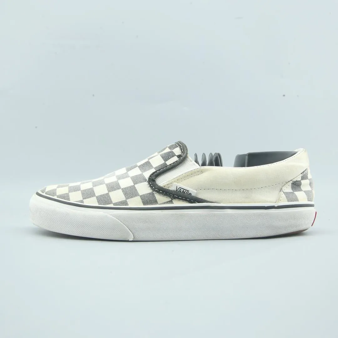 VANS CLASSIC CHECKERBOARD Durable Walk Pure Motion