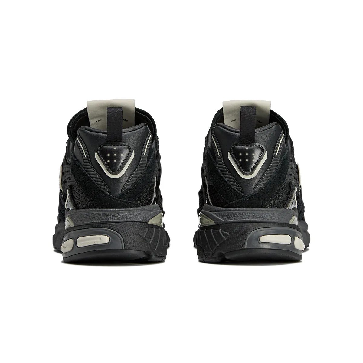 Outfit Key   Song For The Mute Adistar Cushion 'Black'