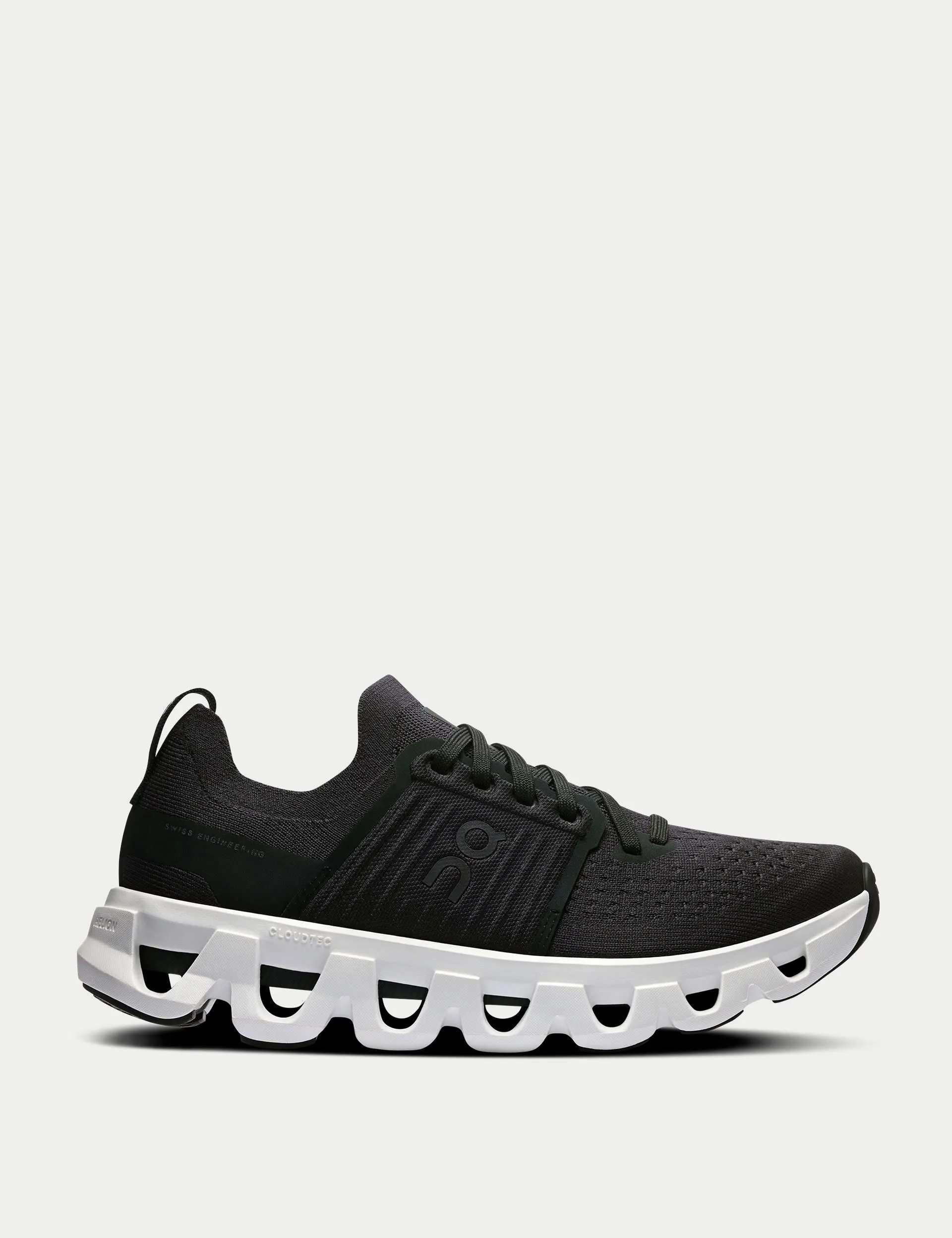 Cloudswift 4 - Black/White innovation - brand shoes