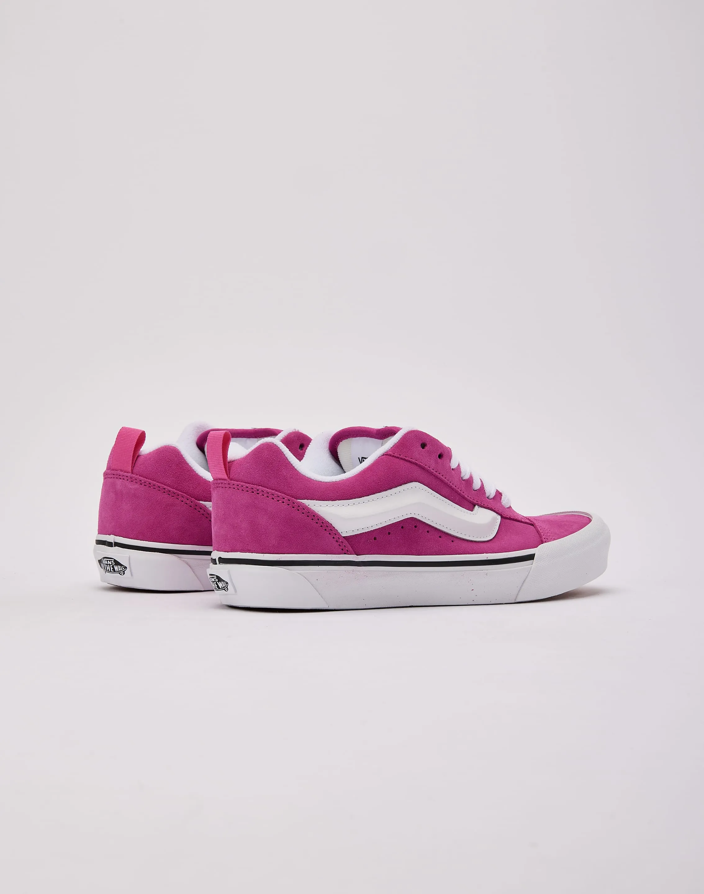 Travel Wear Vans Knu Skool
