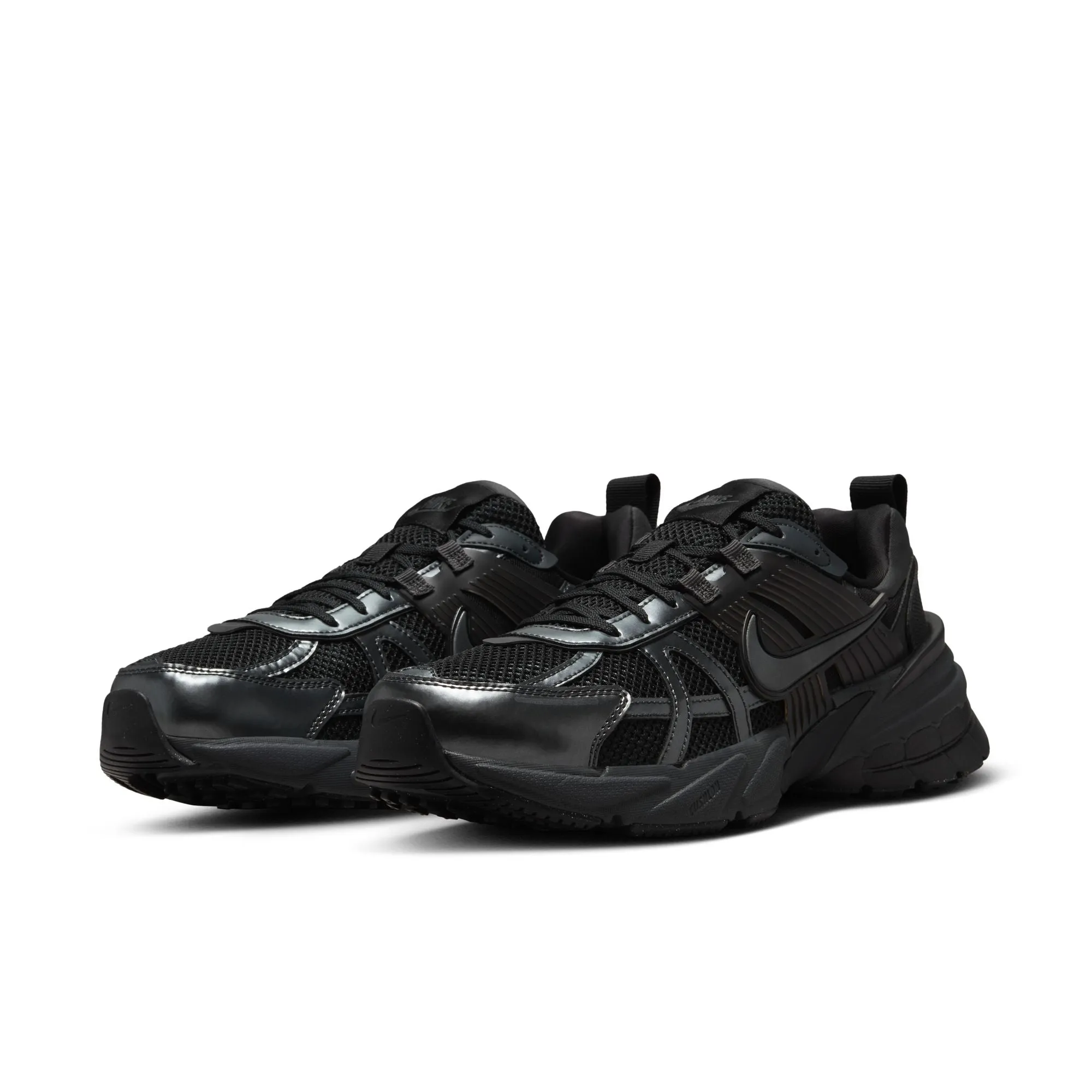 King Walk NIKE V2K RUN