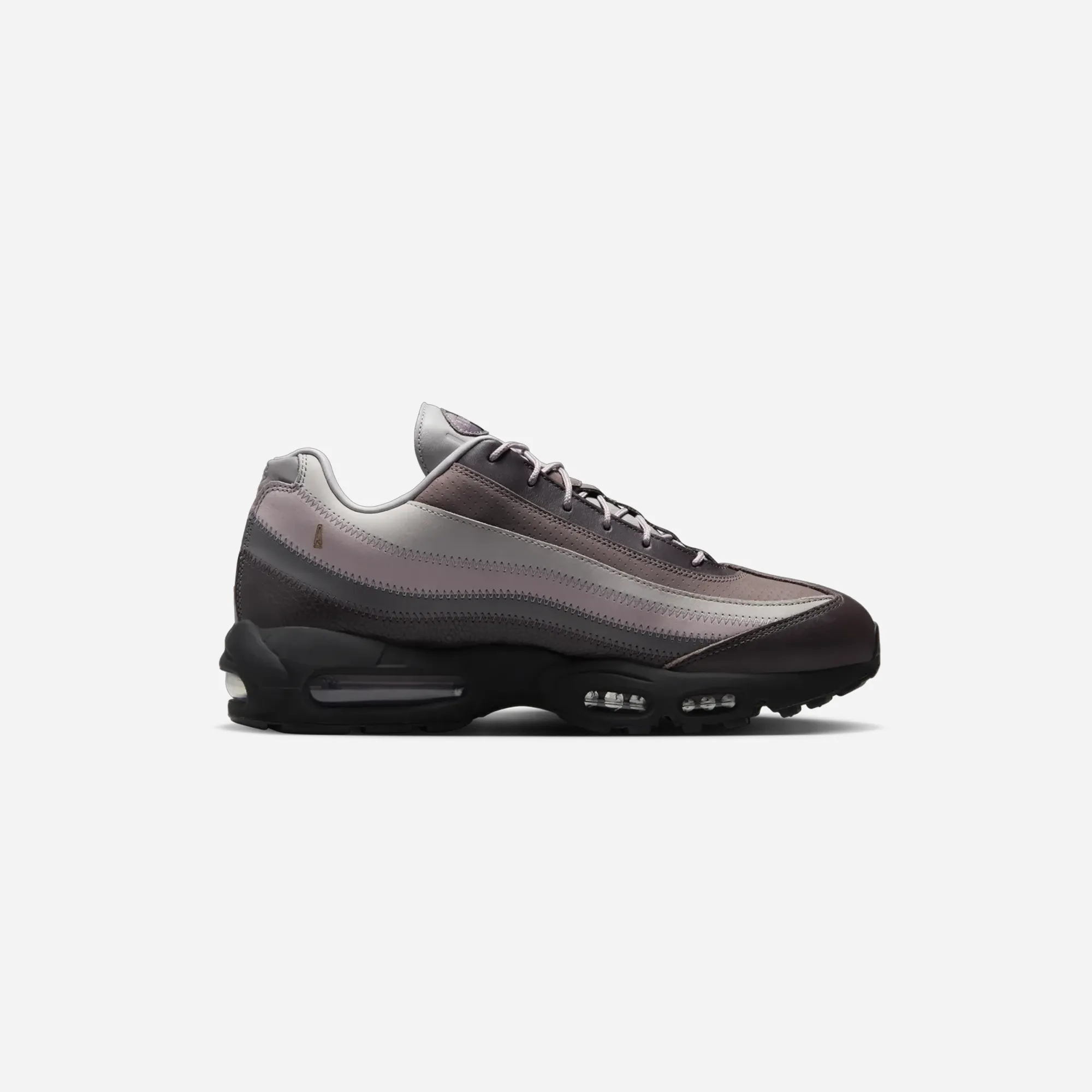 Nike Air Max 95 SP A Ma Mani??re While You Were Sleeping Contoured Heel Cup