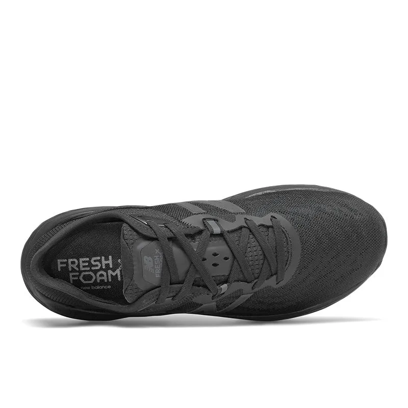 Fresh Foam More v2 - Black - Men's Contoured Footbed