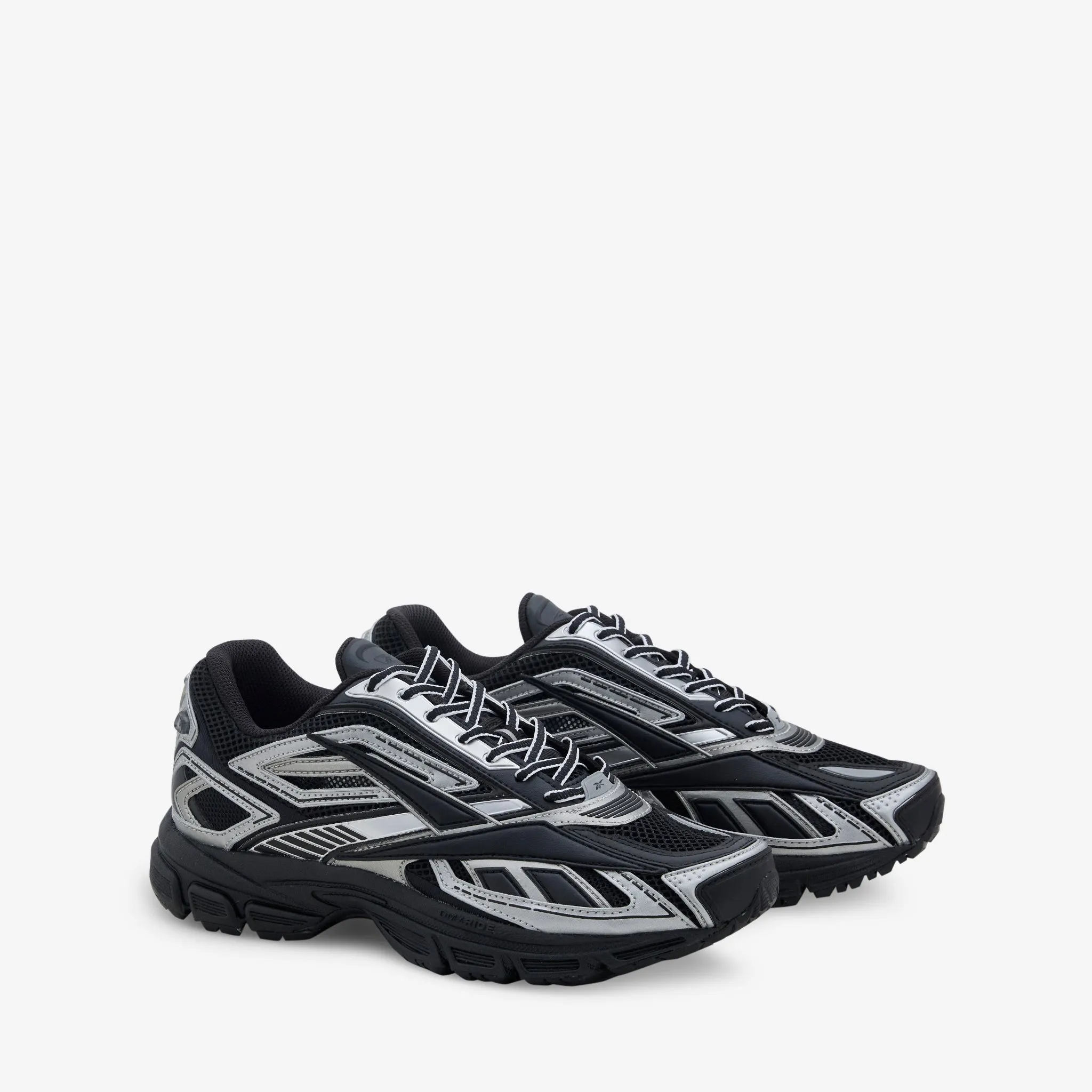 Wood Path Airport Run Premier Road Ultra Black Metallic