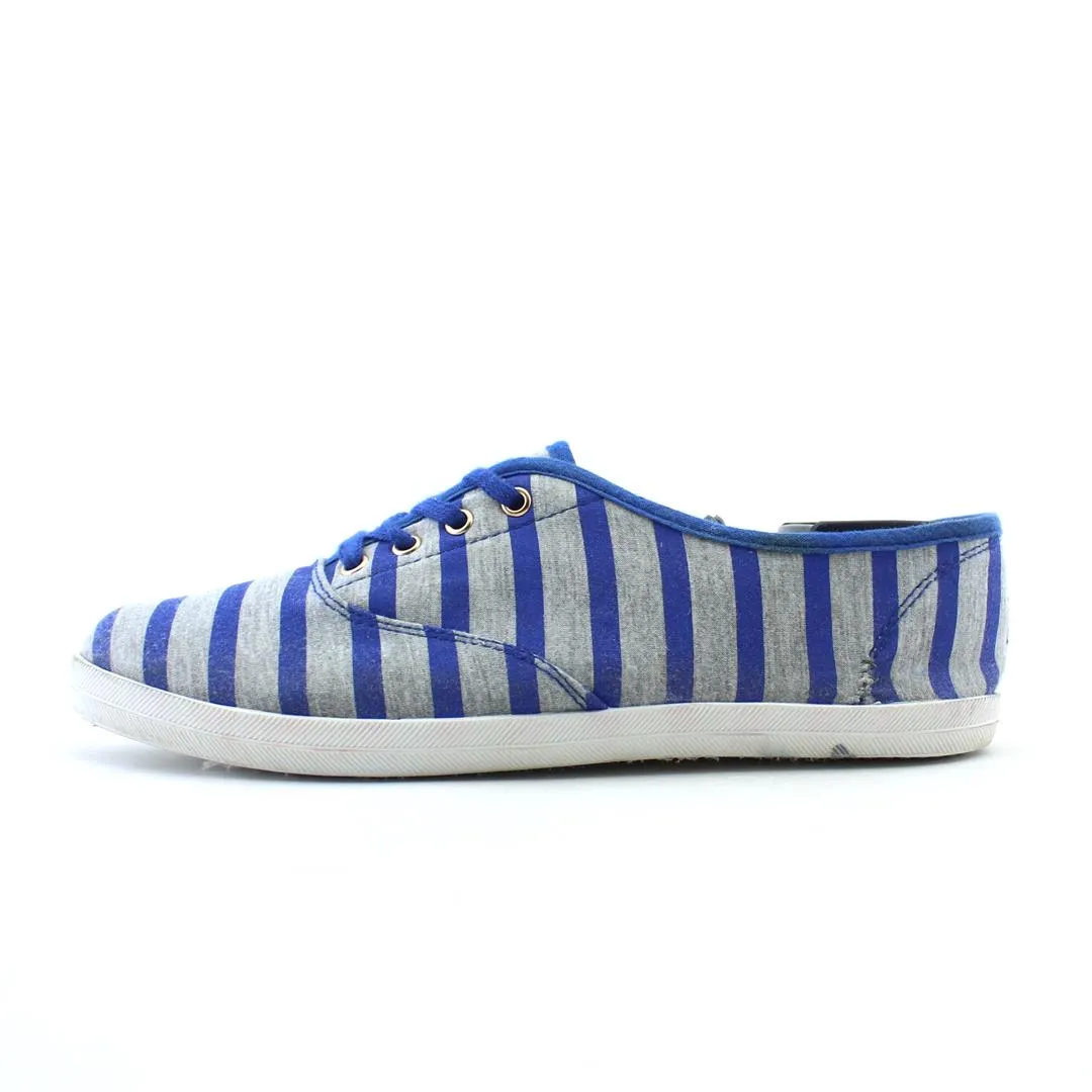 Style Blend Comfort Essentials WILD DIVA LONNGE