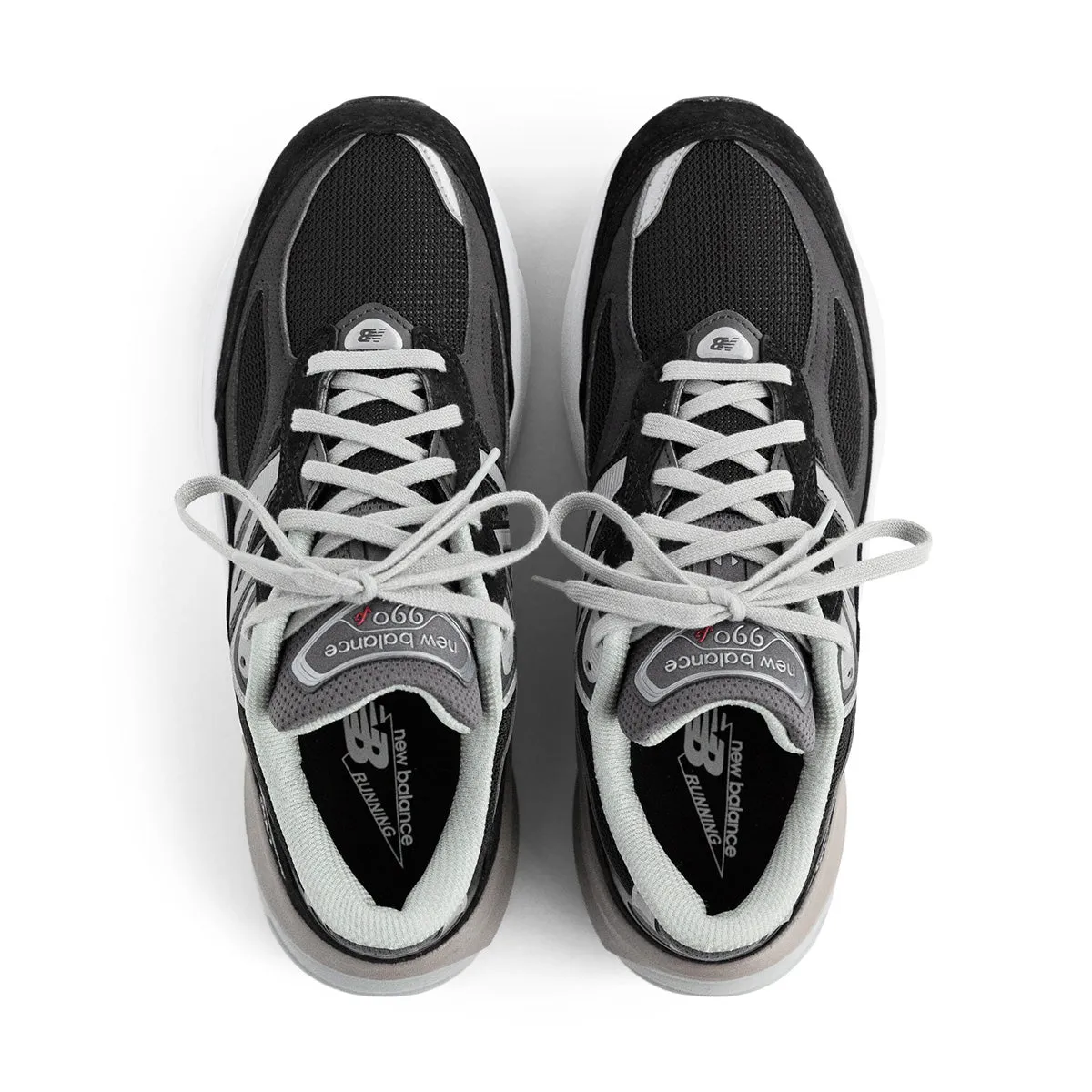 Easy Flow Padded Tongue in USA Wmns 990v6 'Black White'