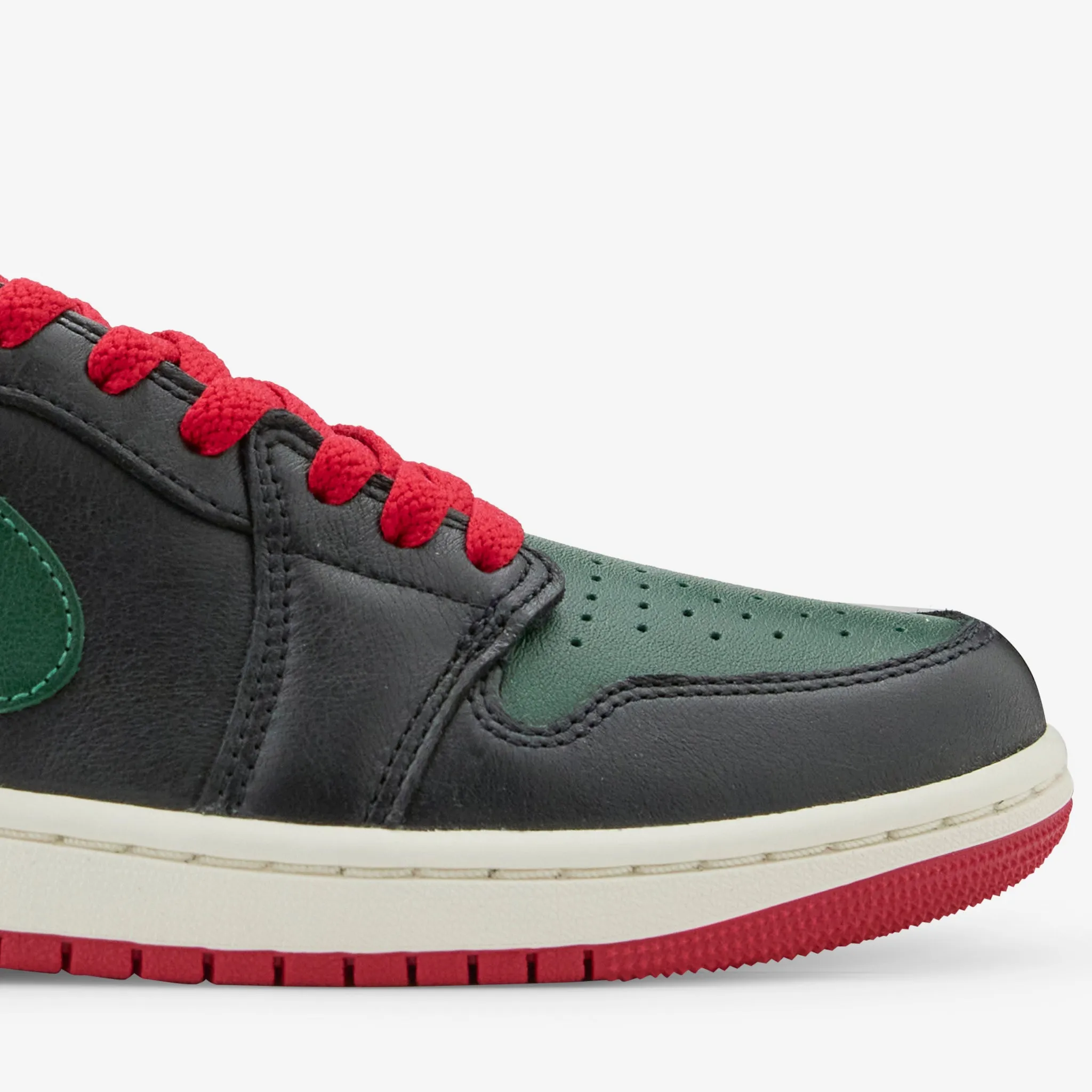 Women's Air Jordan 1 Low OG Black | Gorge Green | Varsity Red | Sail Weekend Chill Train Trip