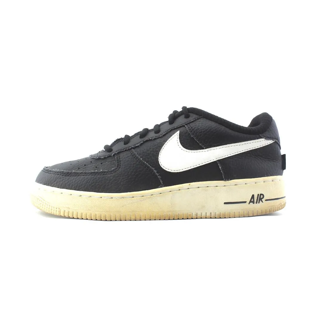 Feet Support NIKE  AIR FORCE 1 LOW NBA