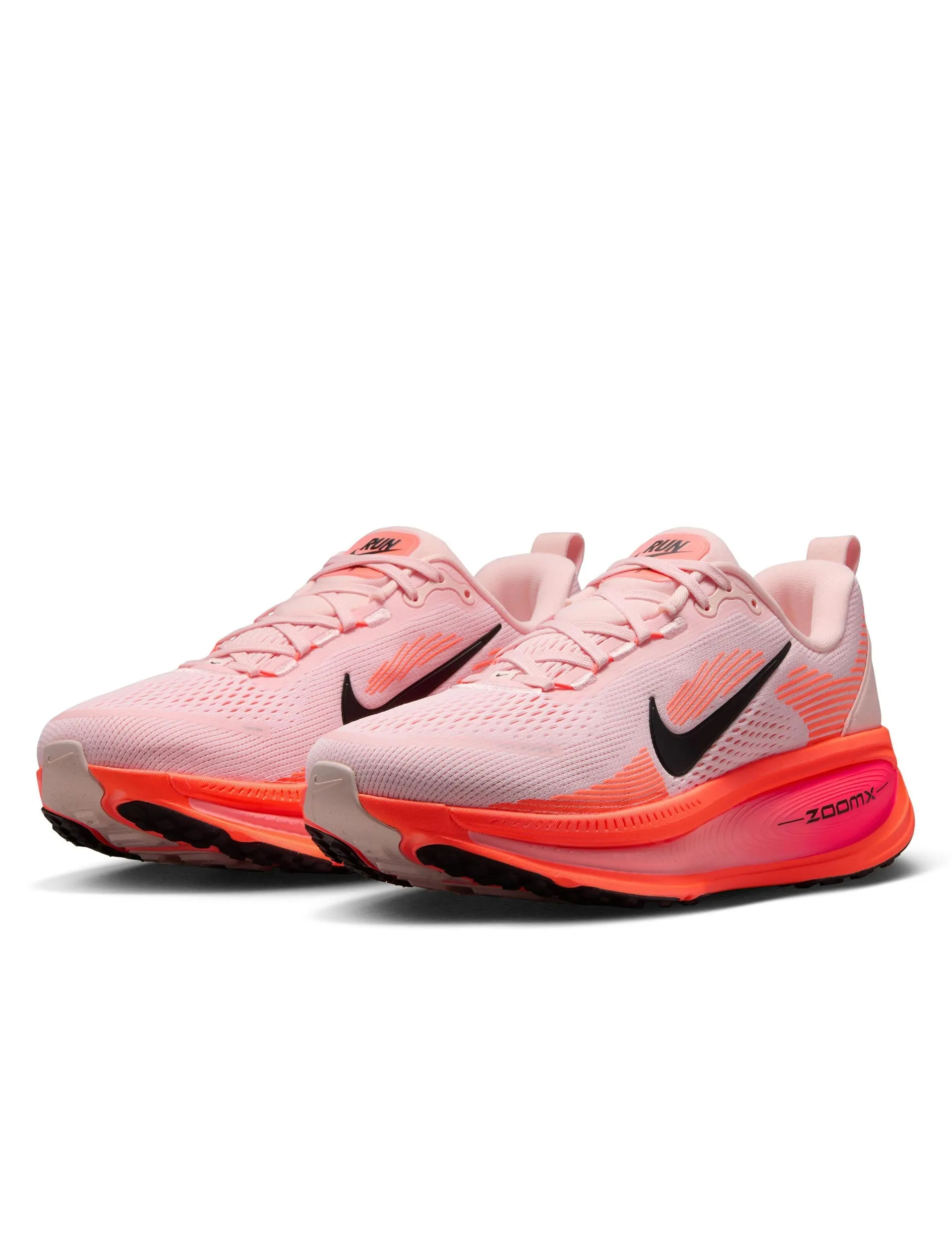 Form Support Vomero 18 Running Shoes - Atmosphere/Black/Bright Crimson