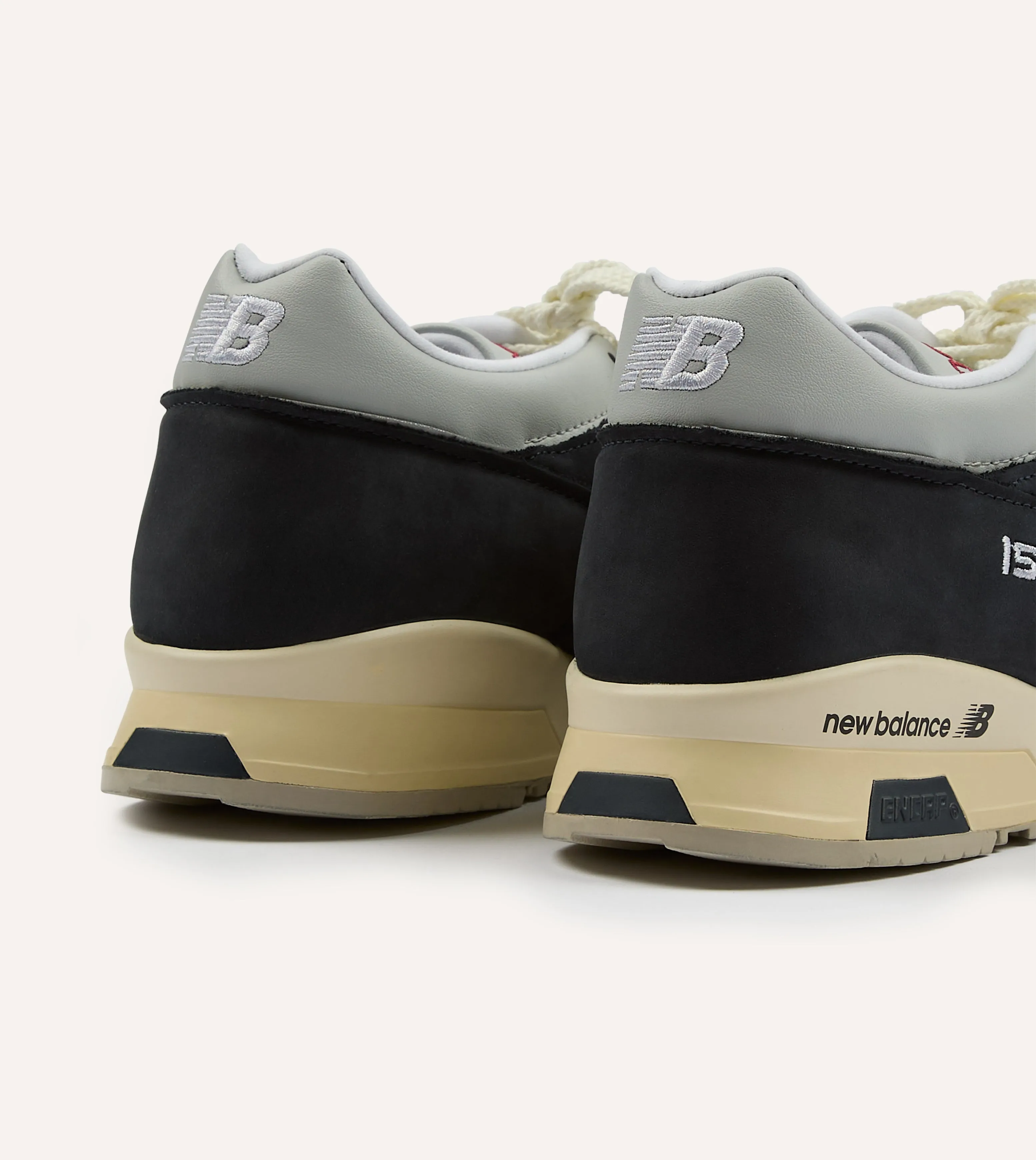 commuters' convenience Unbeatable comfort New Balance Navy Vintage Sport Made in UK 1500 Trainers