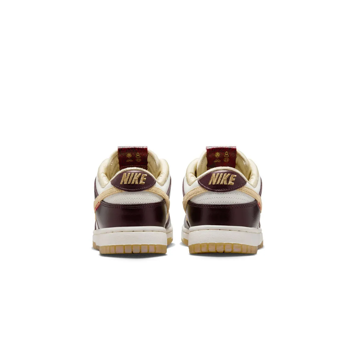 Hiking Wmns Dunk Low LX 'Year Of The Snake'